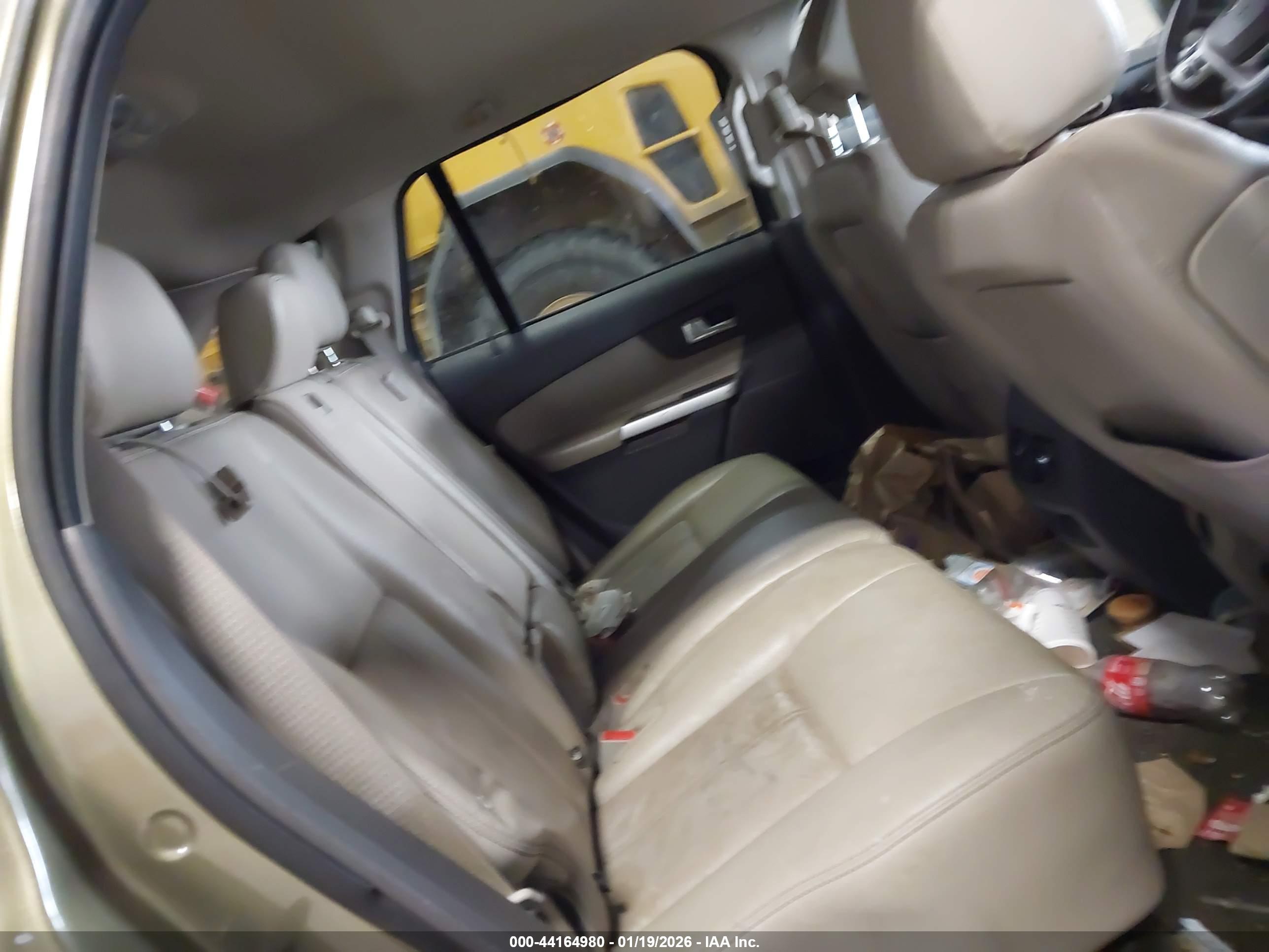 FORD EDGE image 8