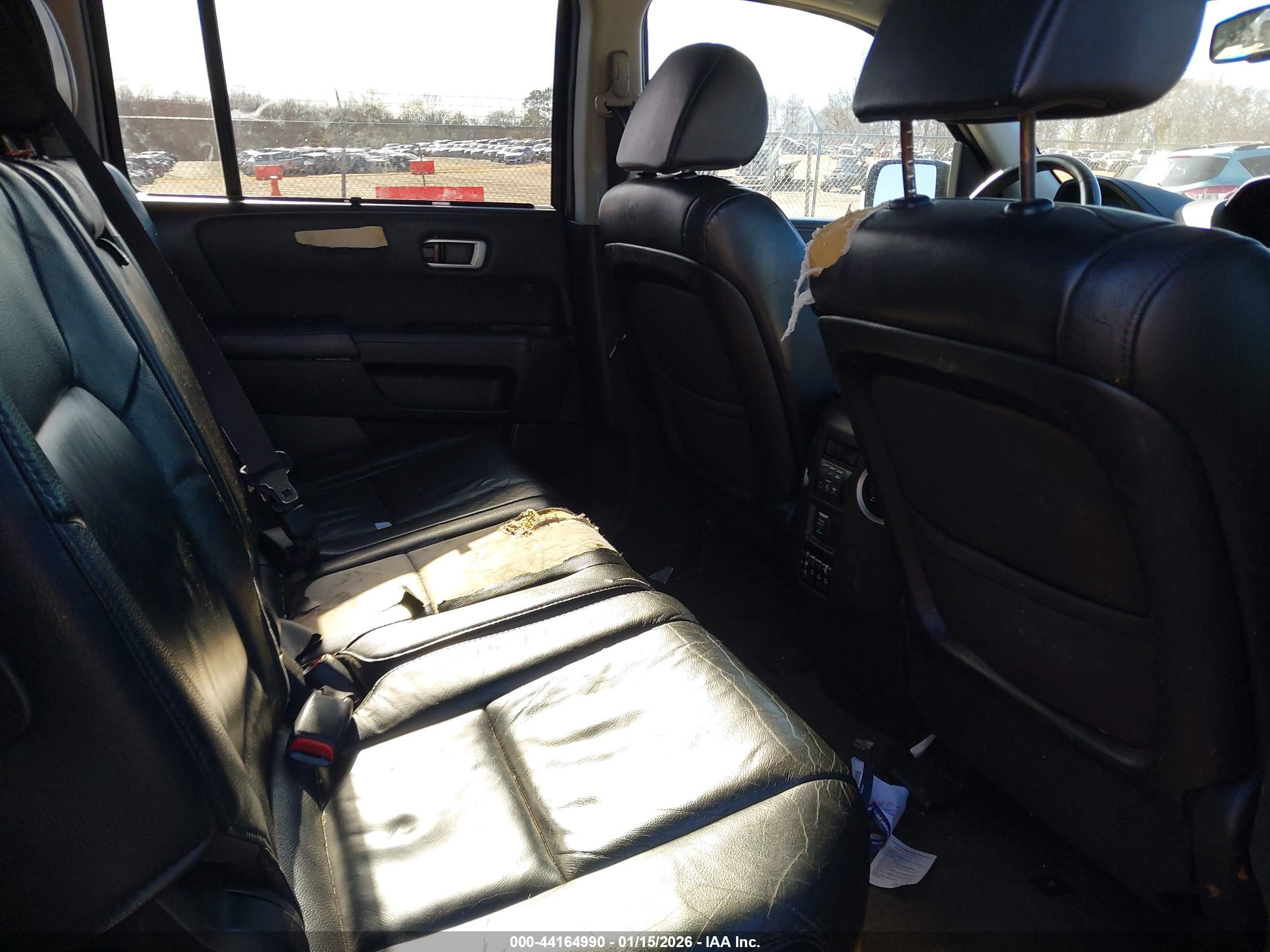 HONDA PILOT image 8