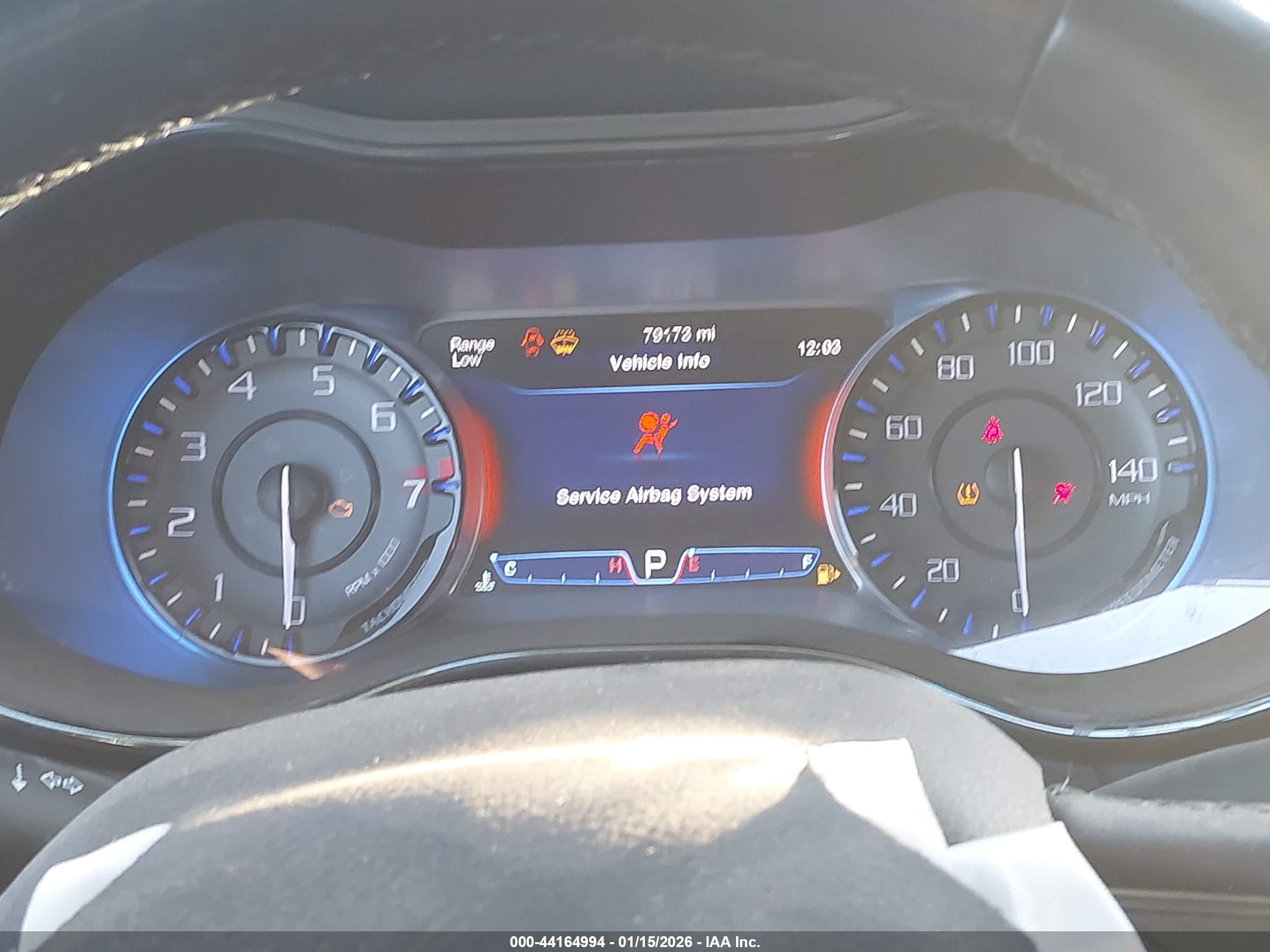 CHRYSLER 200 image 7