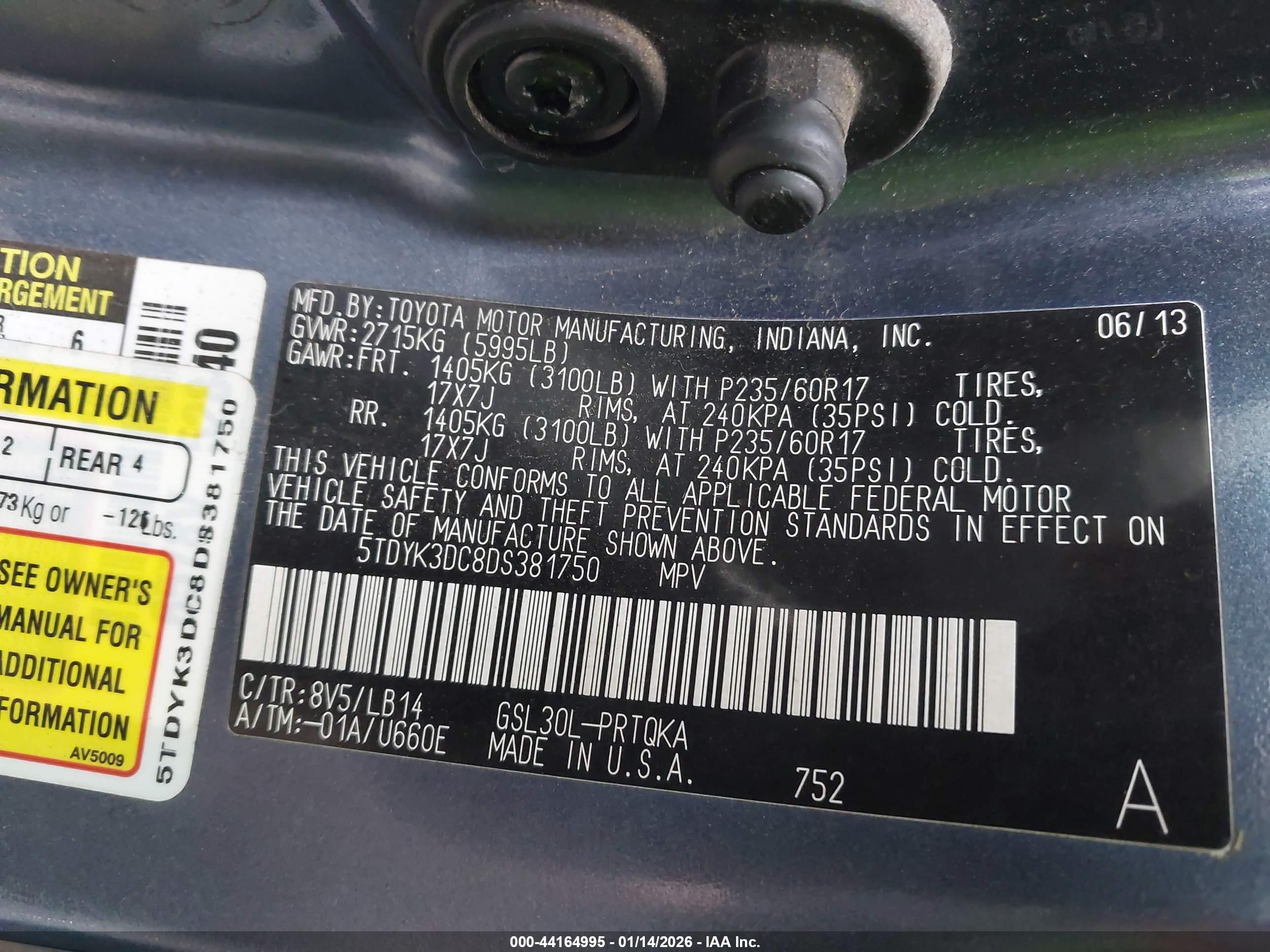 TOYOTA SIENNA image 9