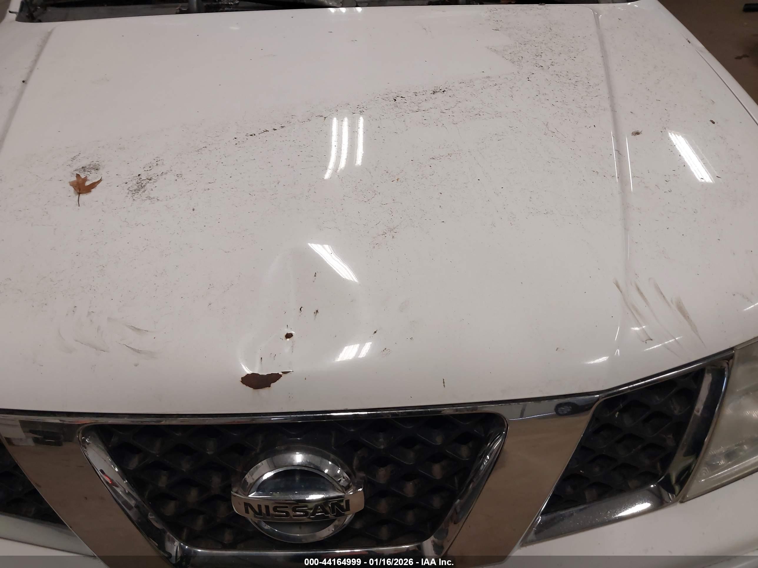NISSAN FRONTIER image 6