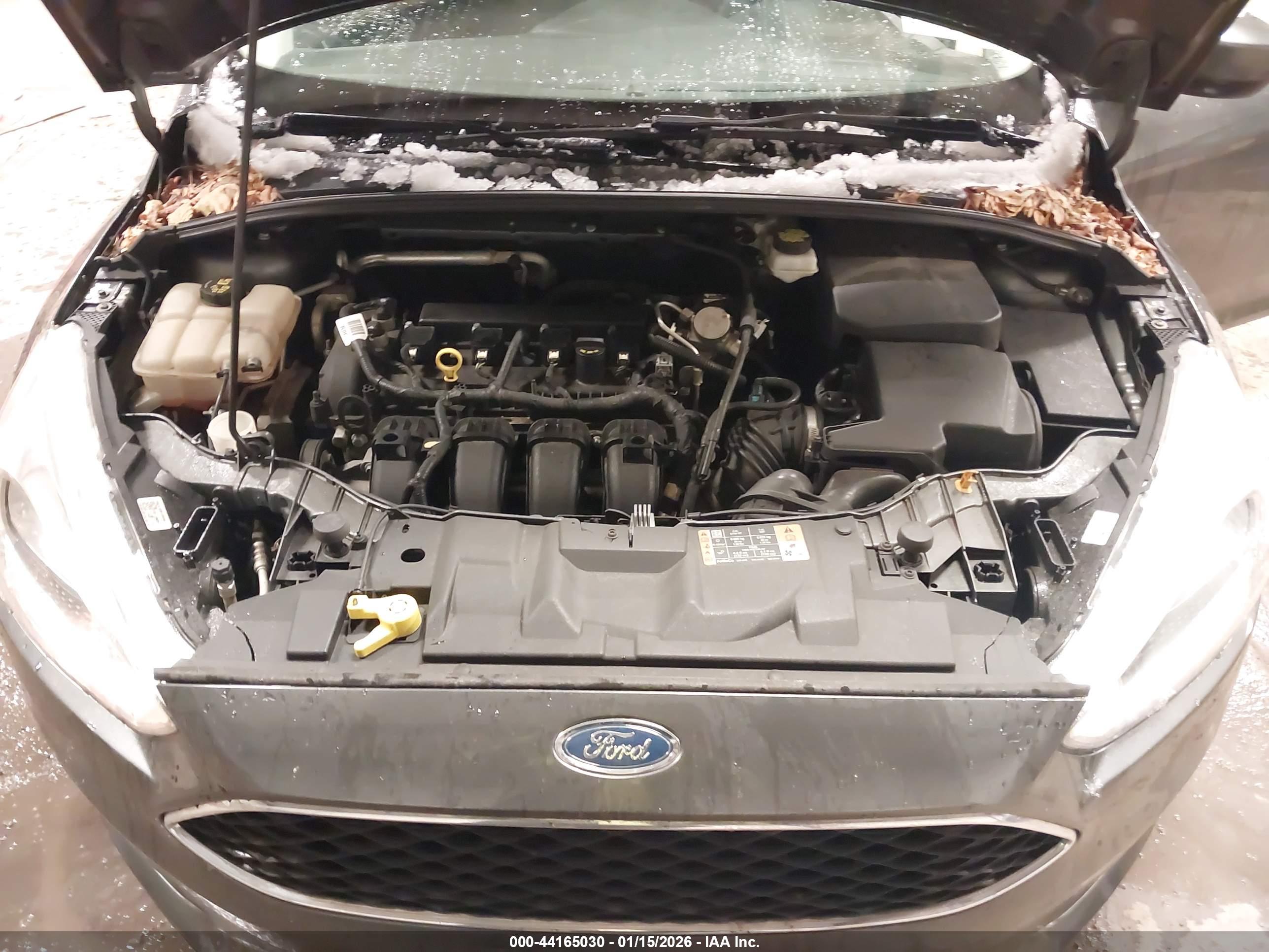 FORD FOCUS image 10
