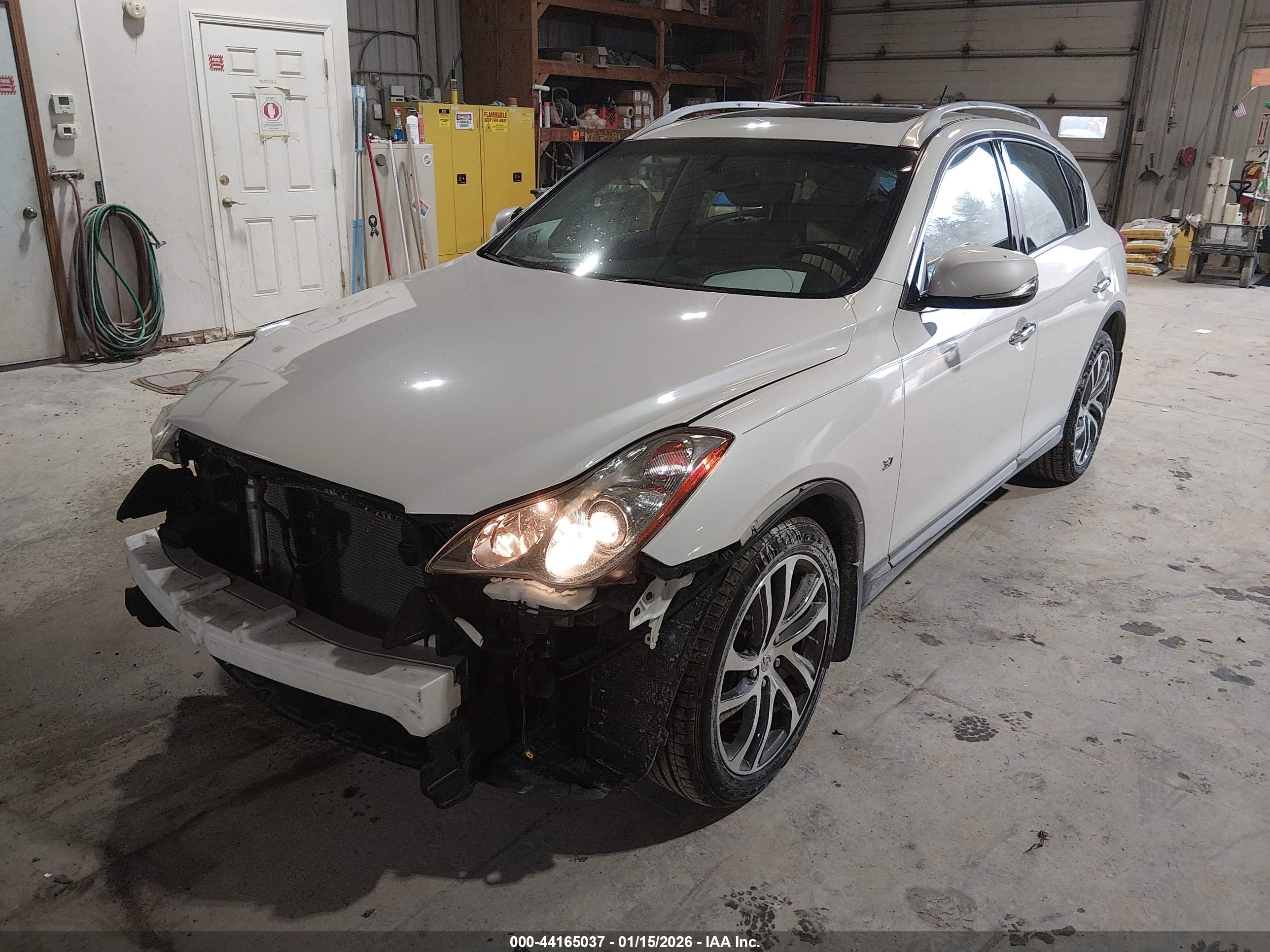 INFINITI QX50 image 2