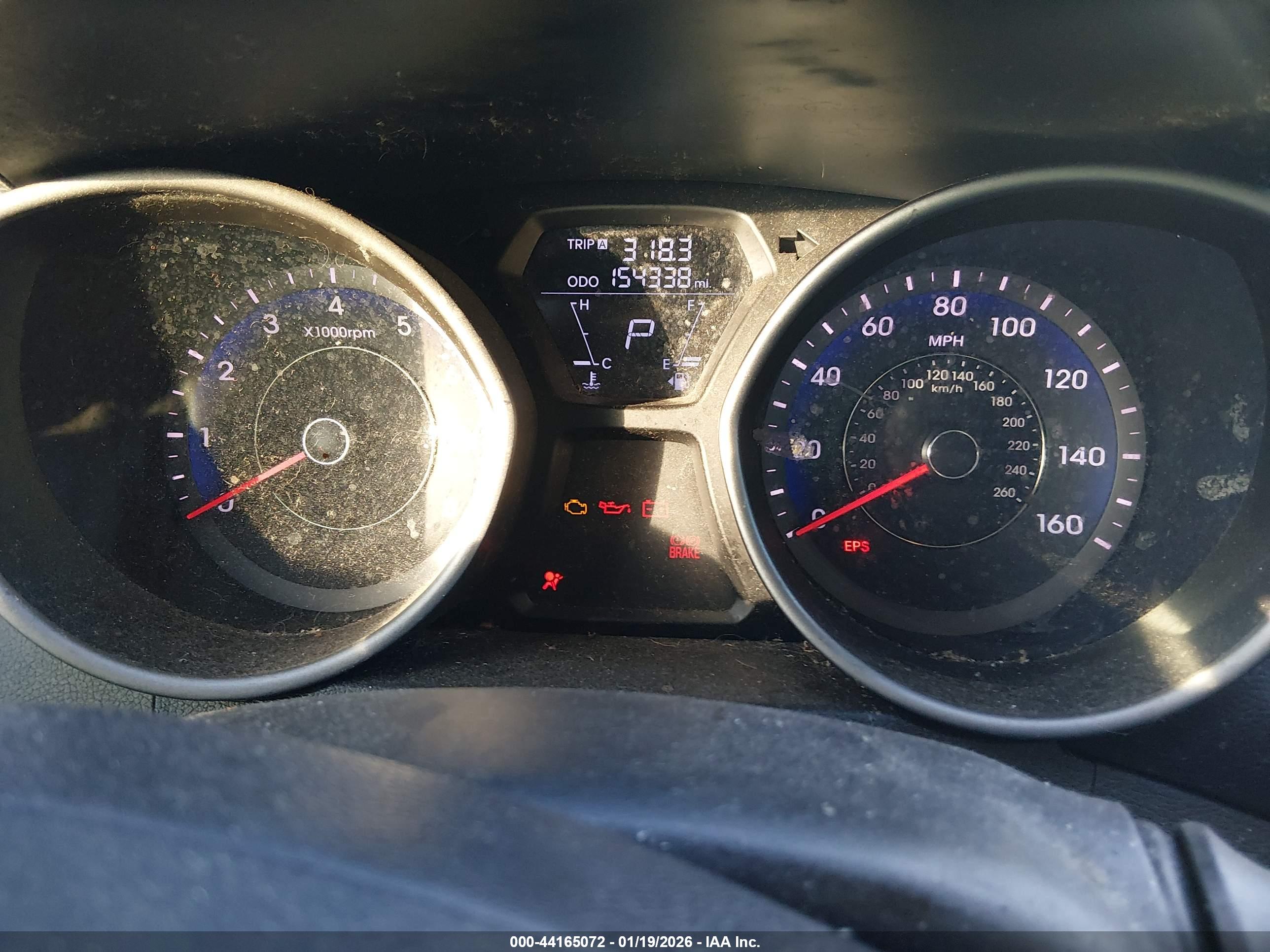 HYUNDAI ELANTRA image 7