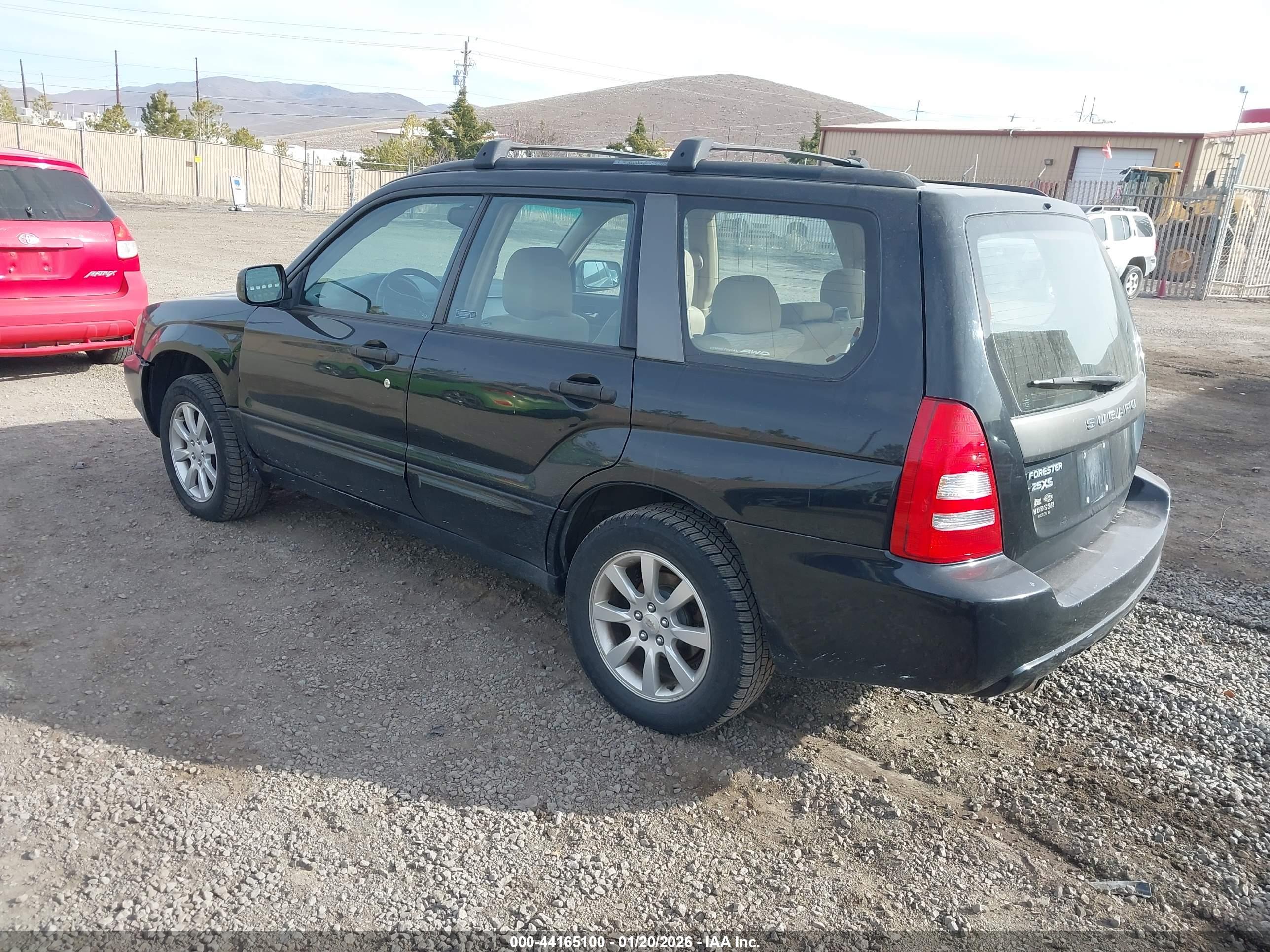 SUBARU FORESTER image 3