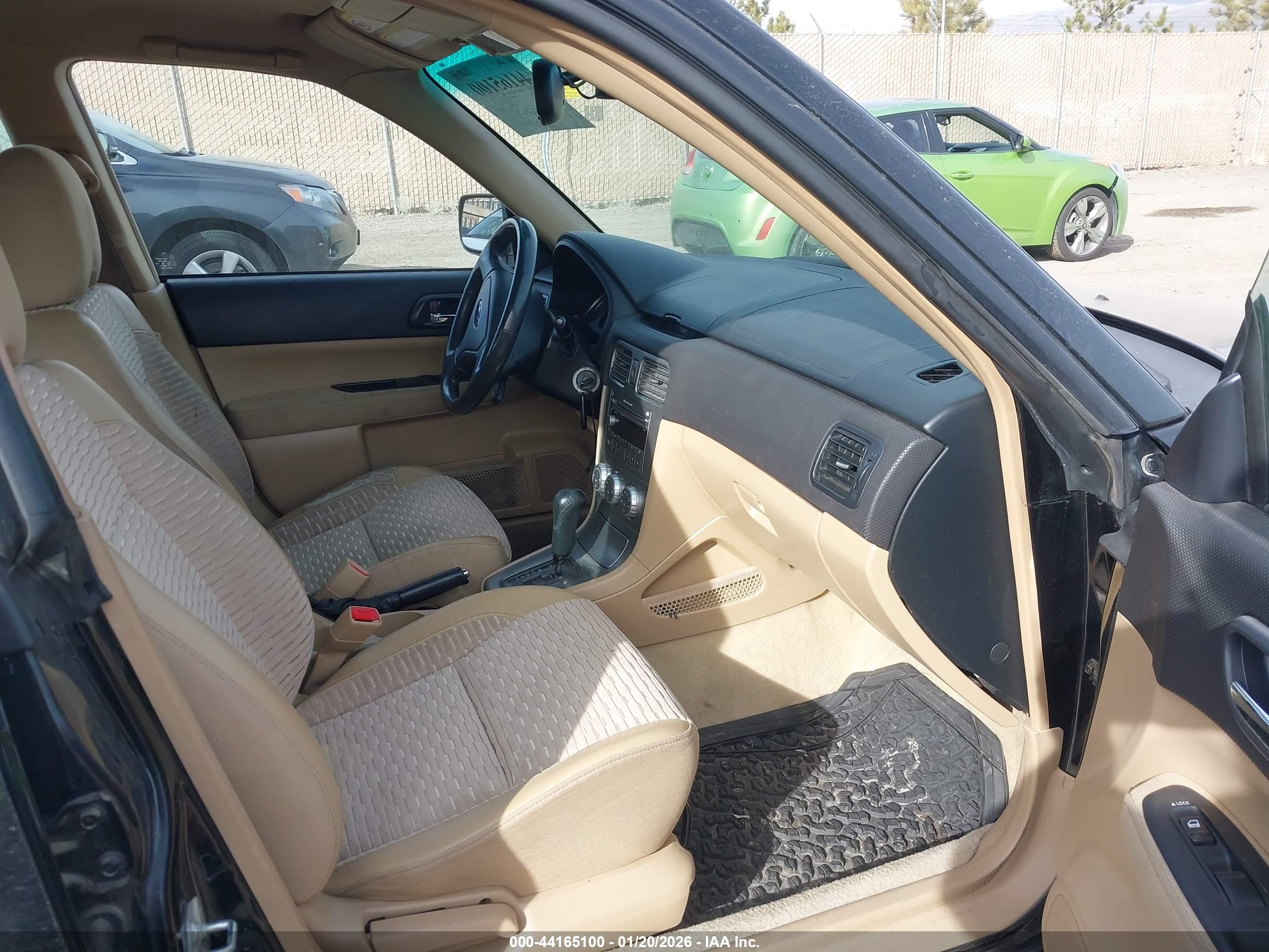 SUBARU FORESTER image 5
