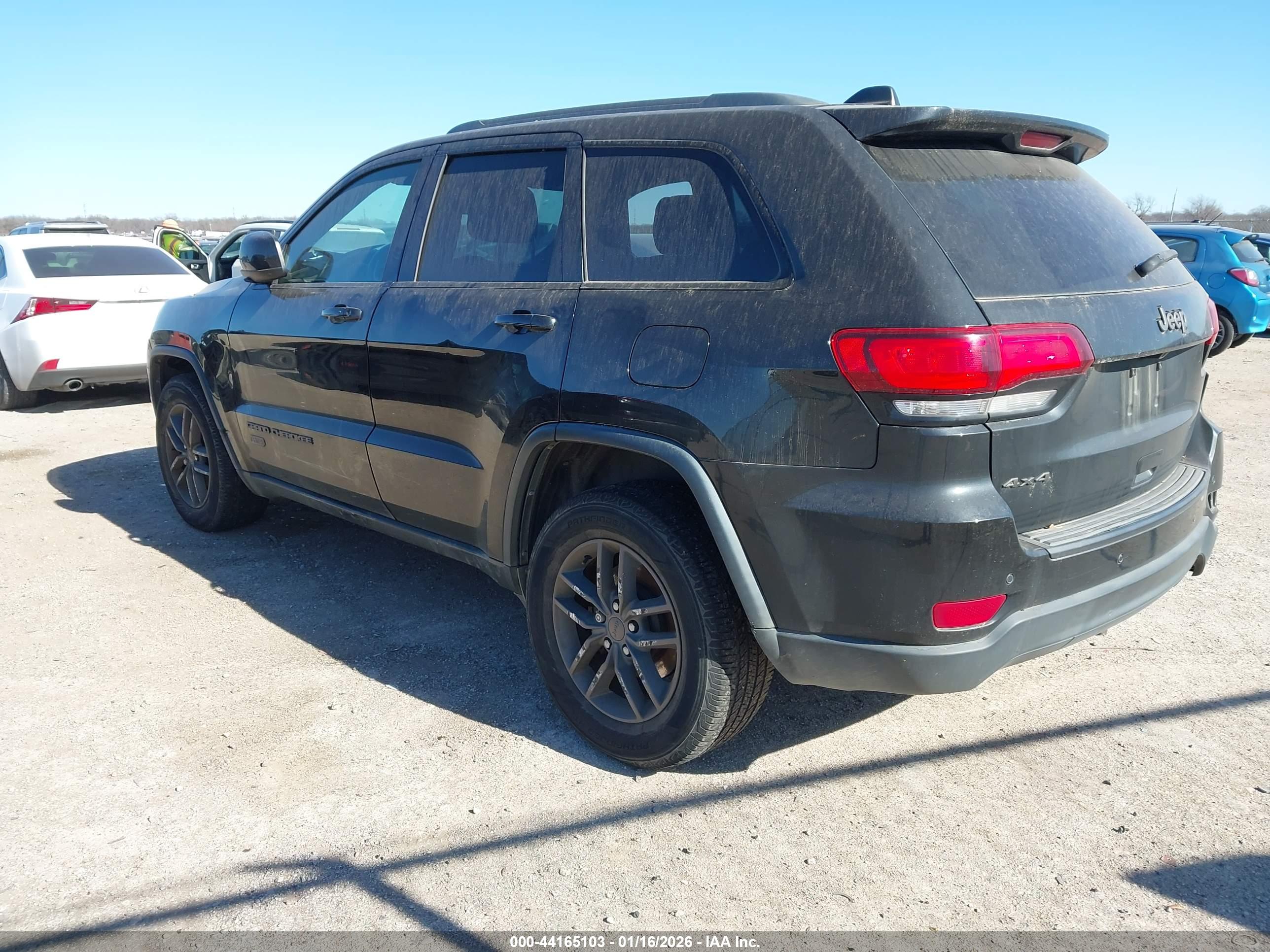 JEEP GRAND image 3