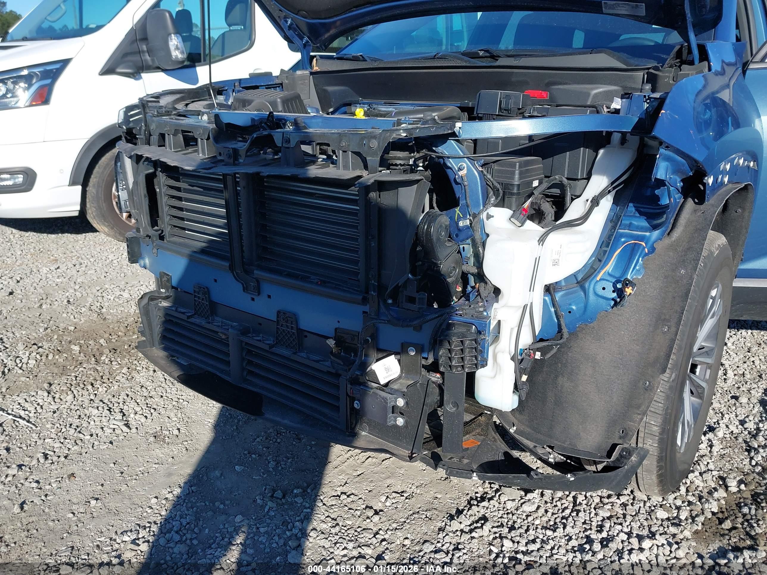 CHEVROLET EQUINOX image 6