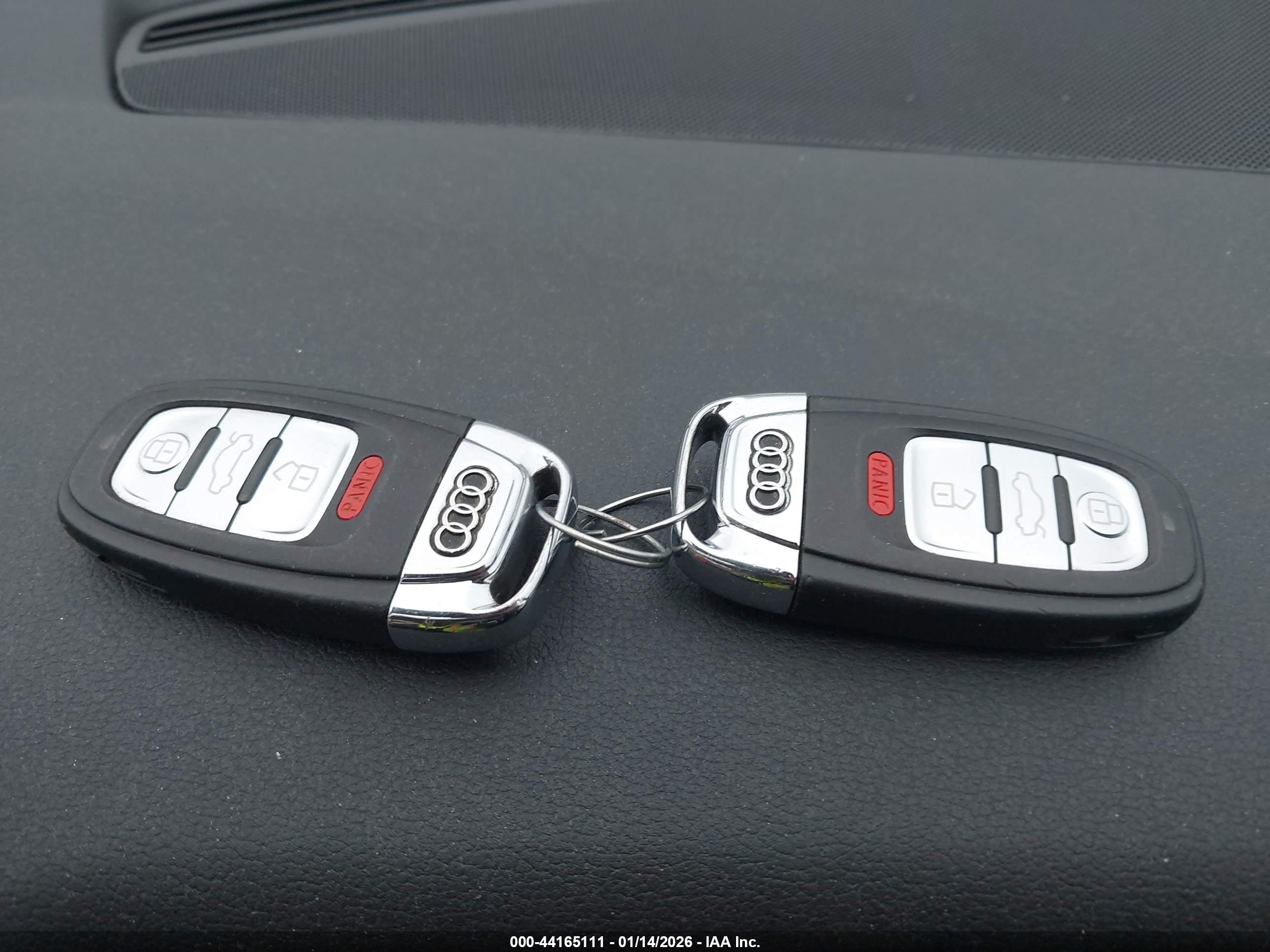AUDI A4 image 11