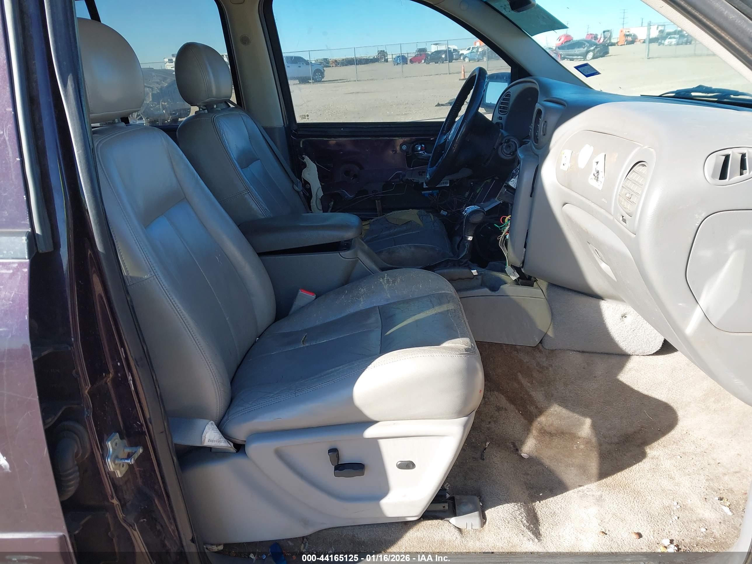 CHEVROLET TRAILBLAZER image 5