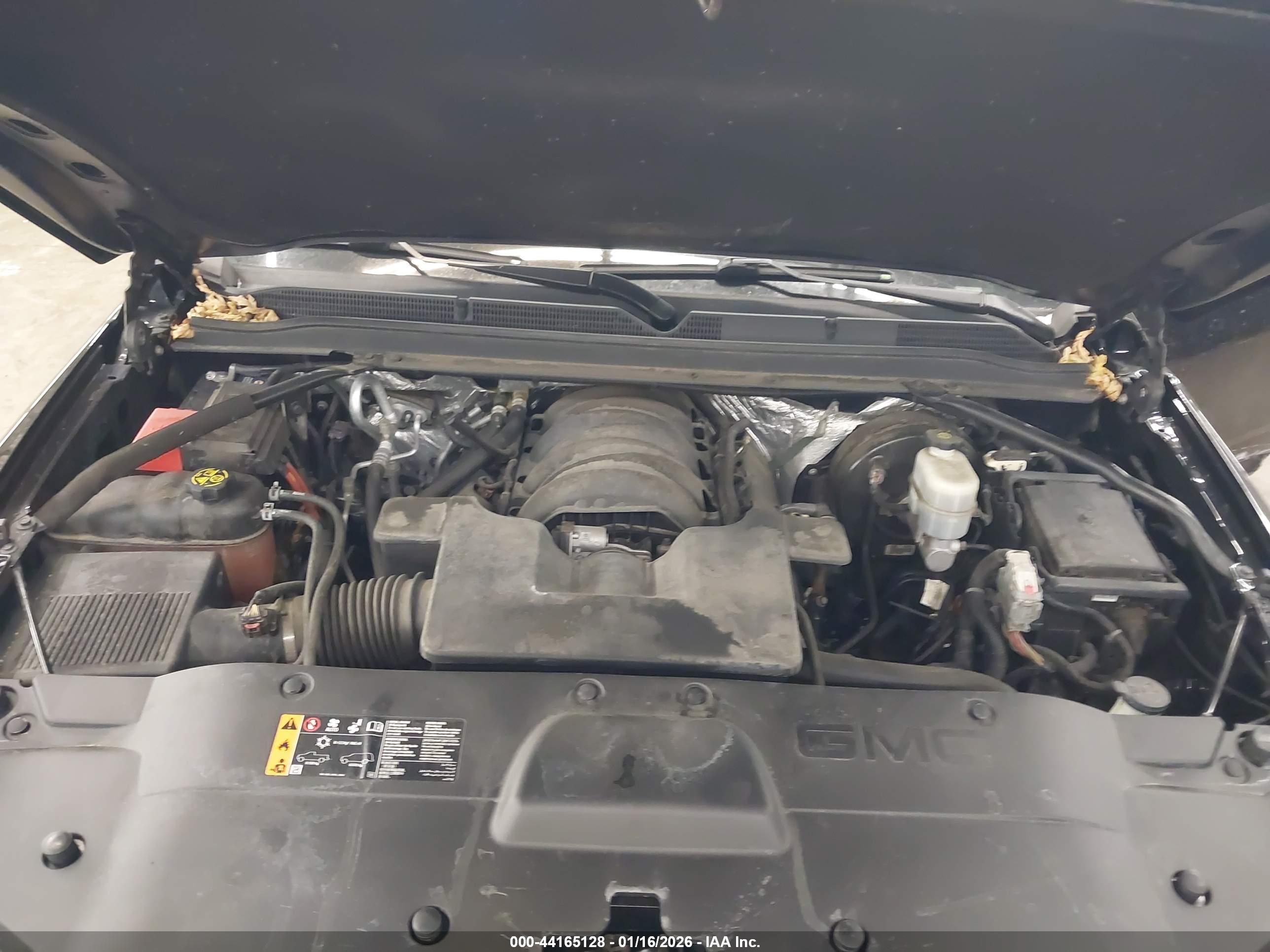 GMC YUKON image 10