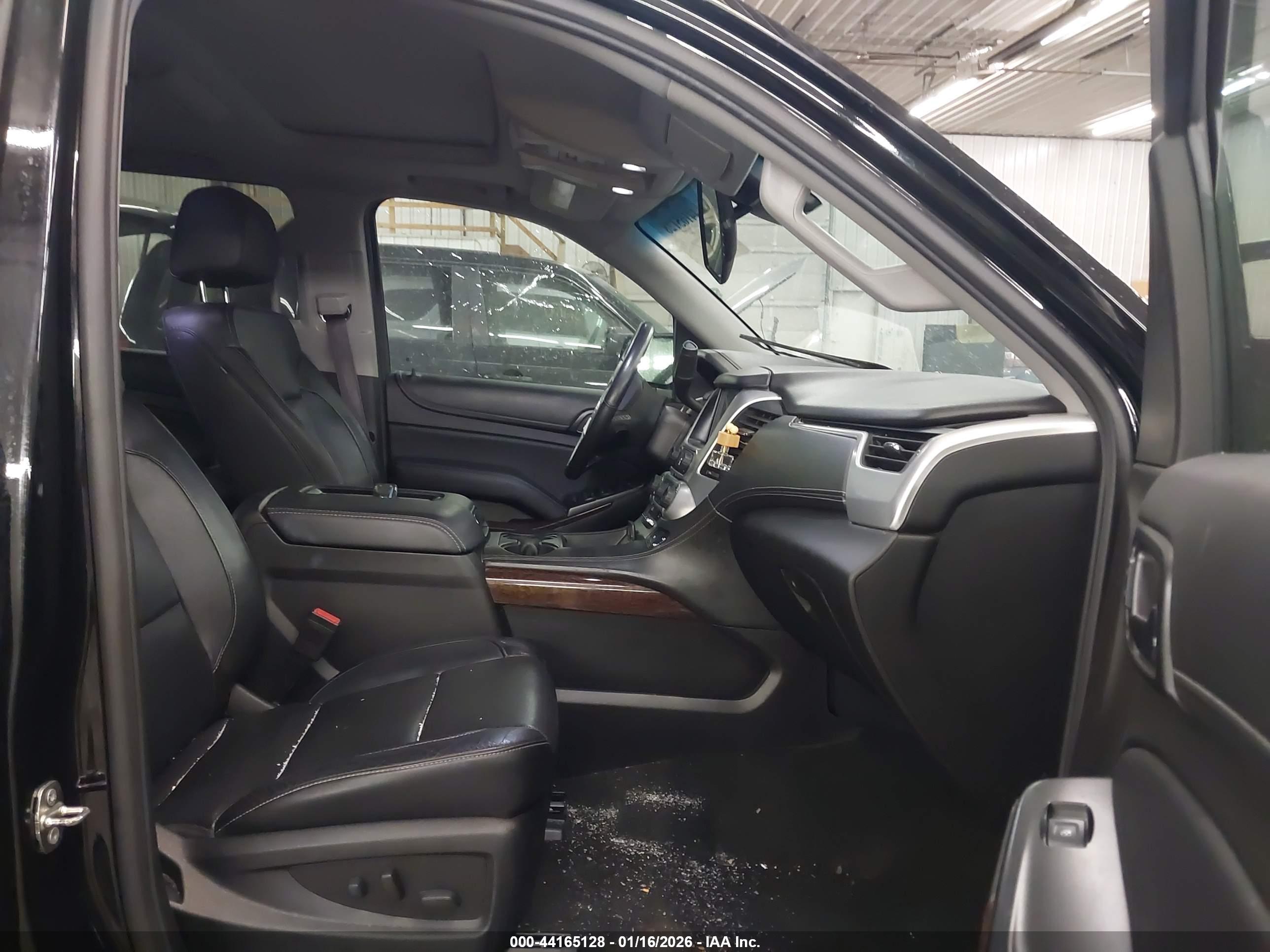 GMC YUKON image 5