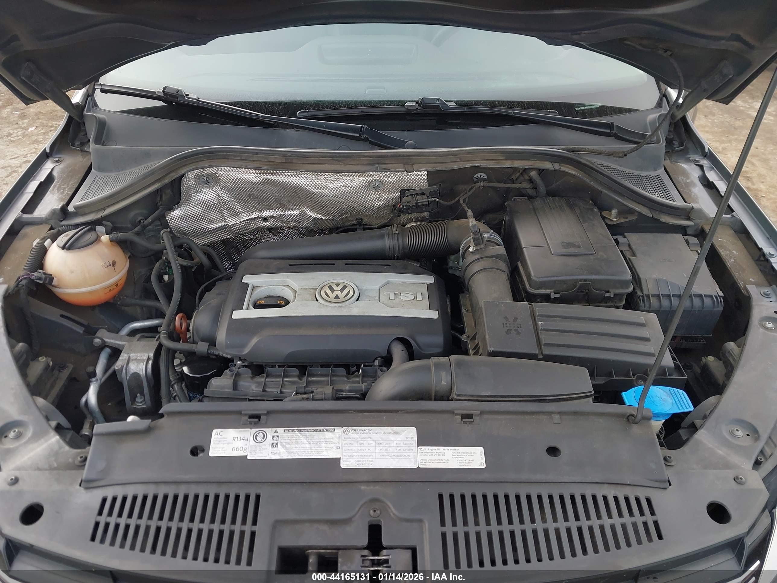 VOLKSWAGEN TIGUAN image 10