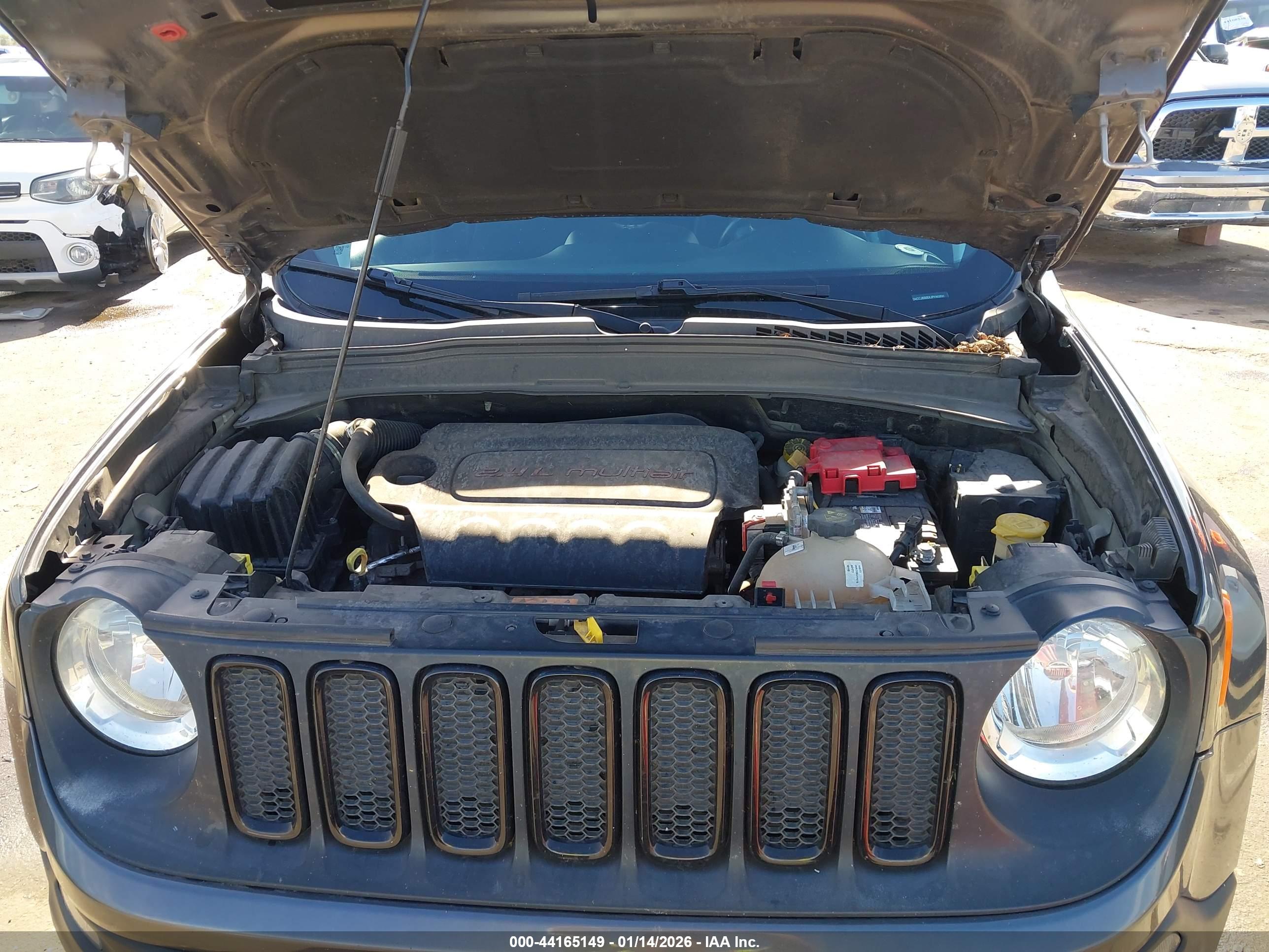 JEEP RENEGADE image 10