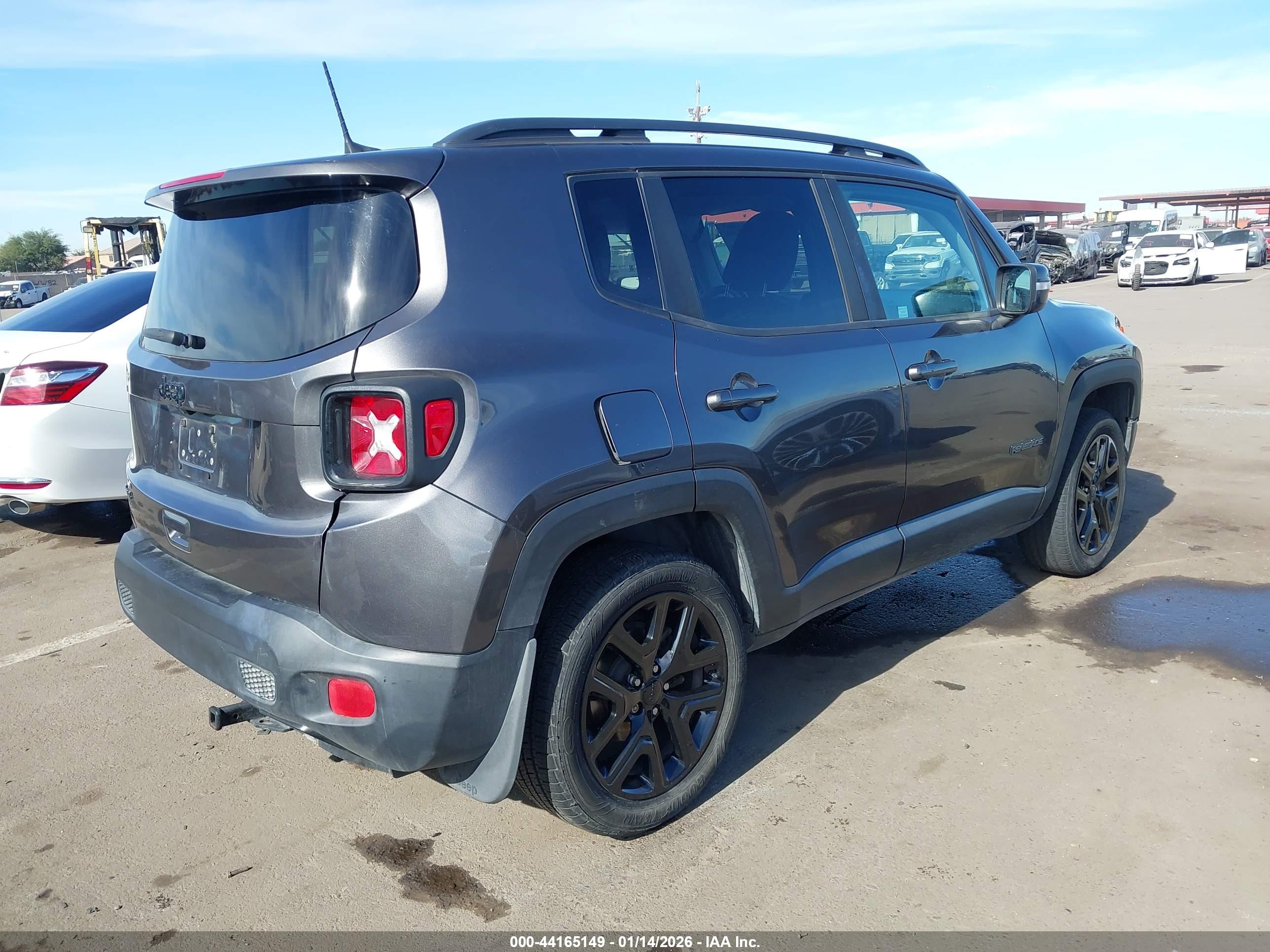 JEEP RENEGADE image 4