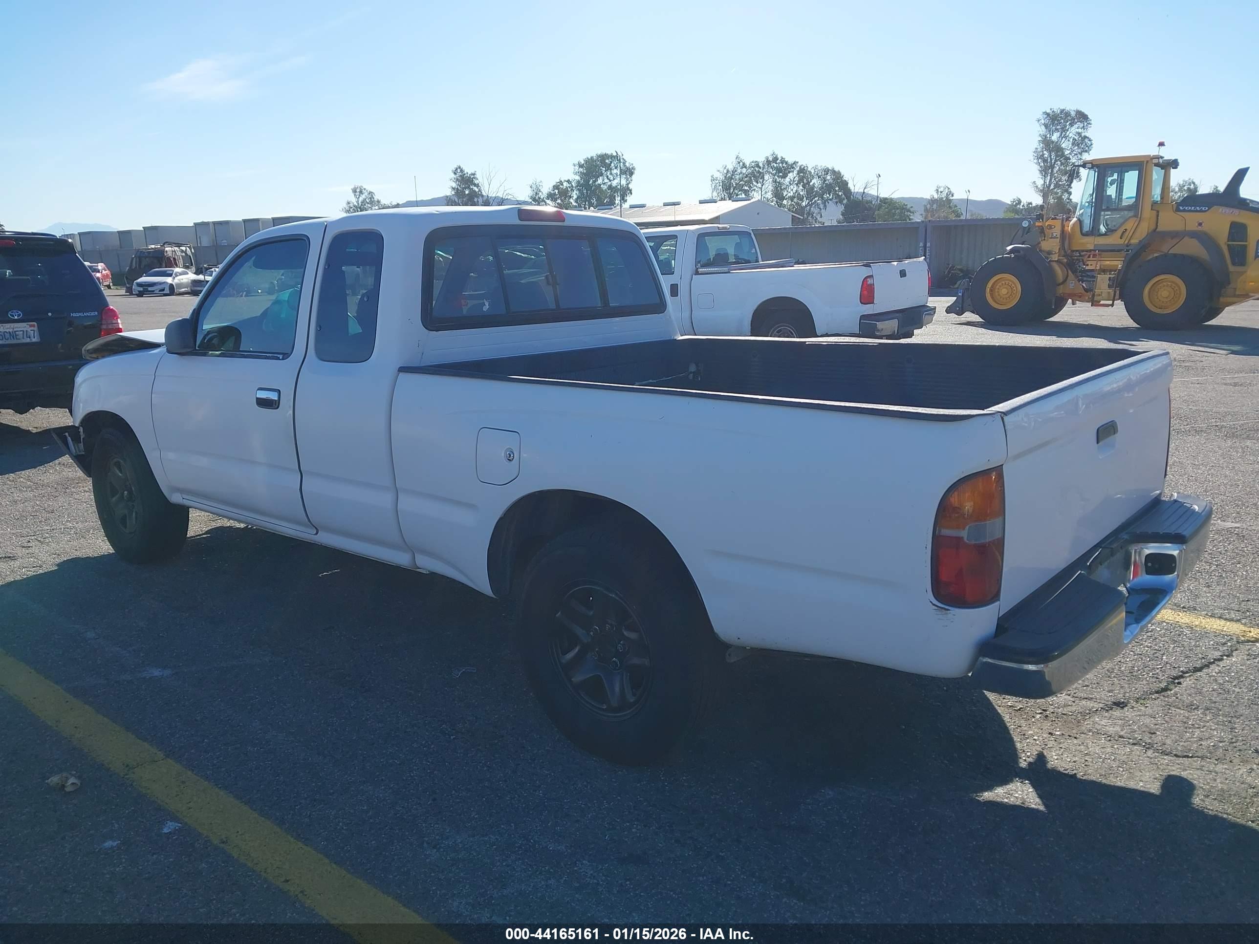 TOYOTA TACOMA image 3