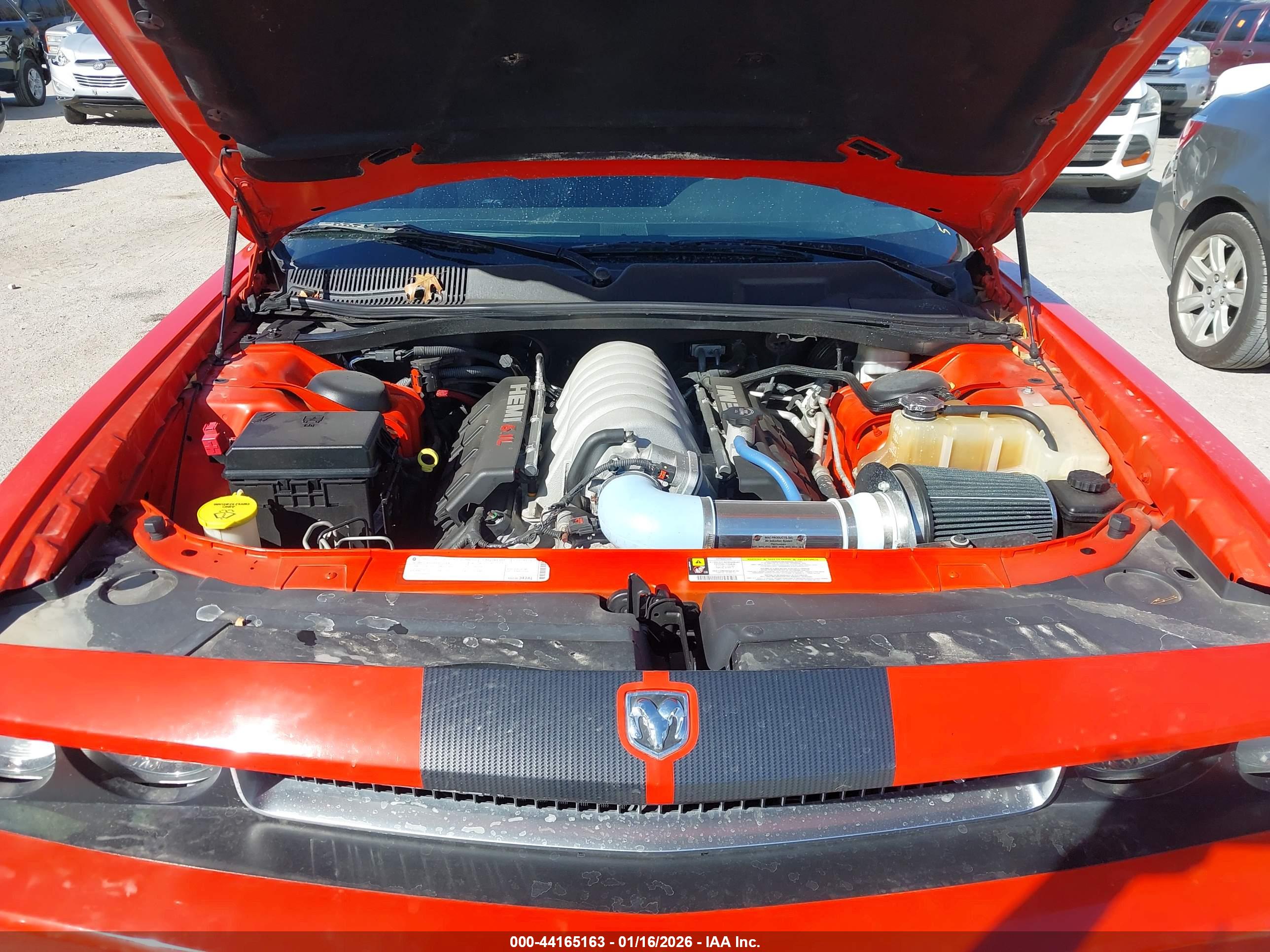 DODGE CHALLENGER image 10