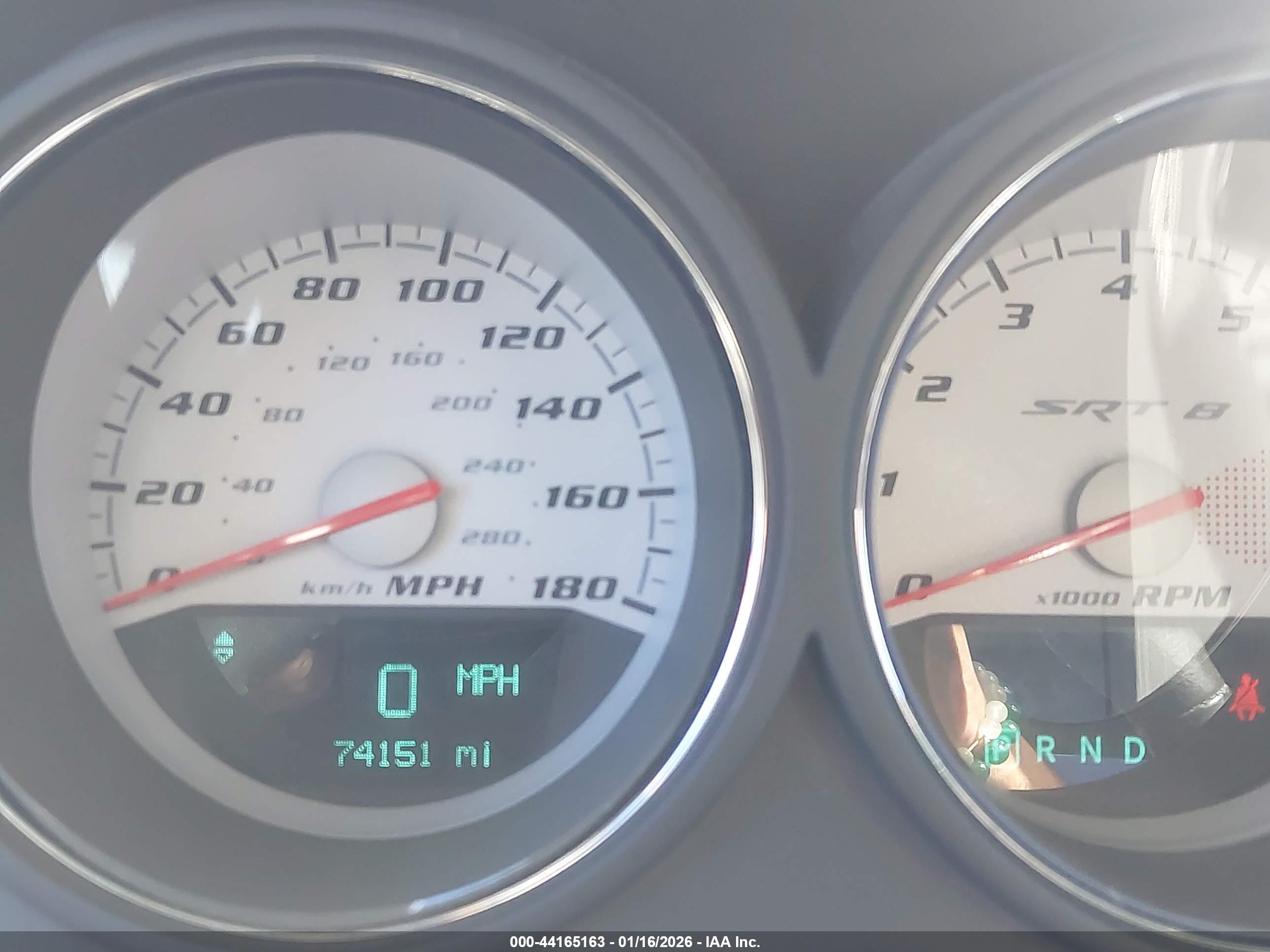 DODGE CHALLENGER image 7