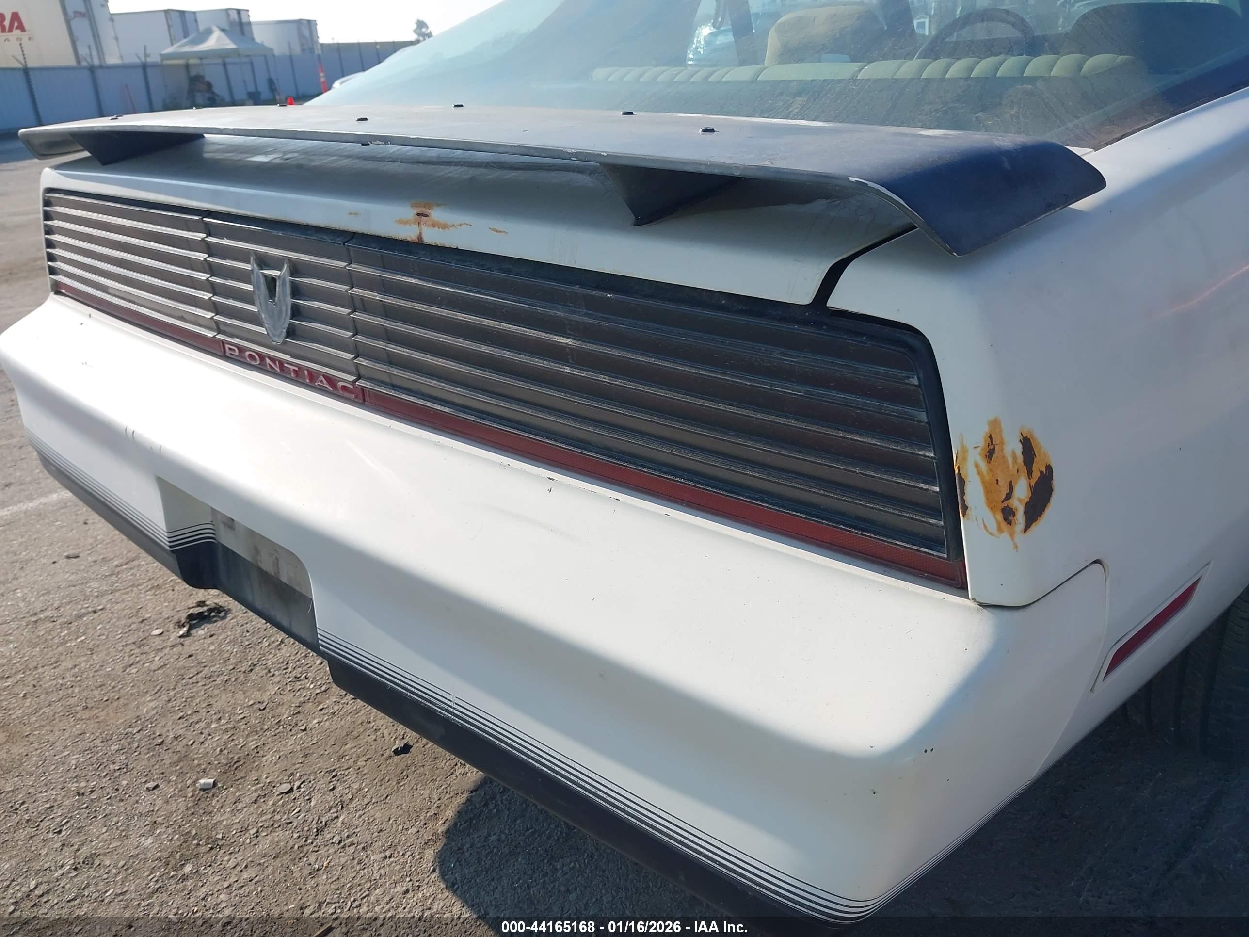 PONTIAC FIREBIRD image 6