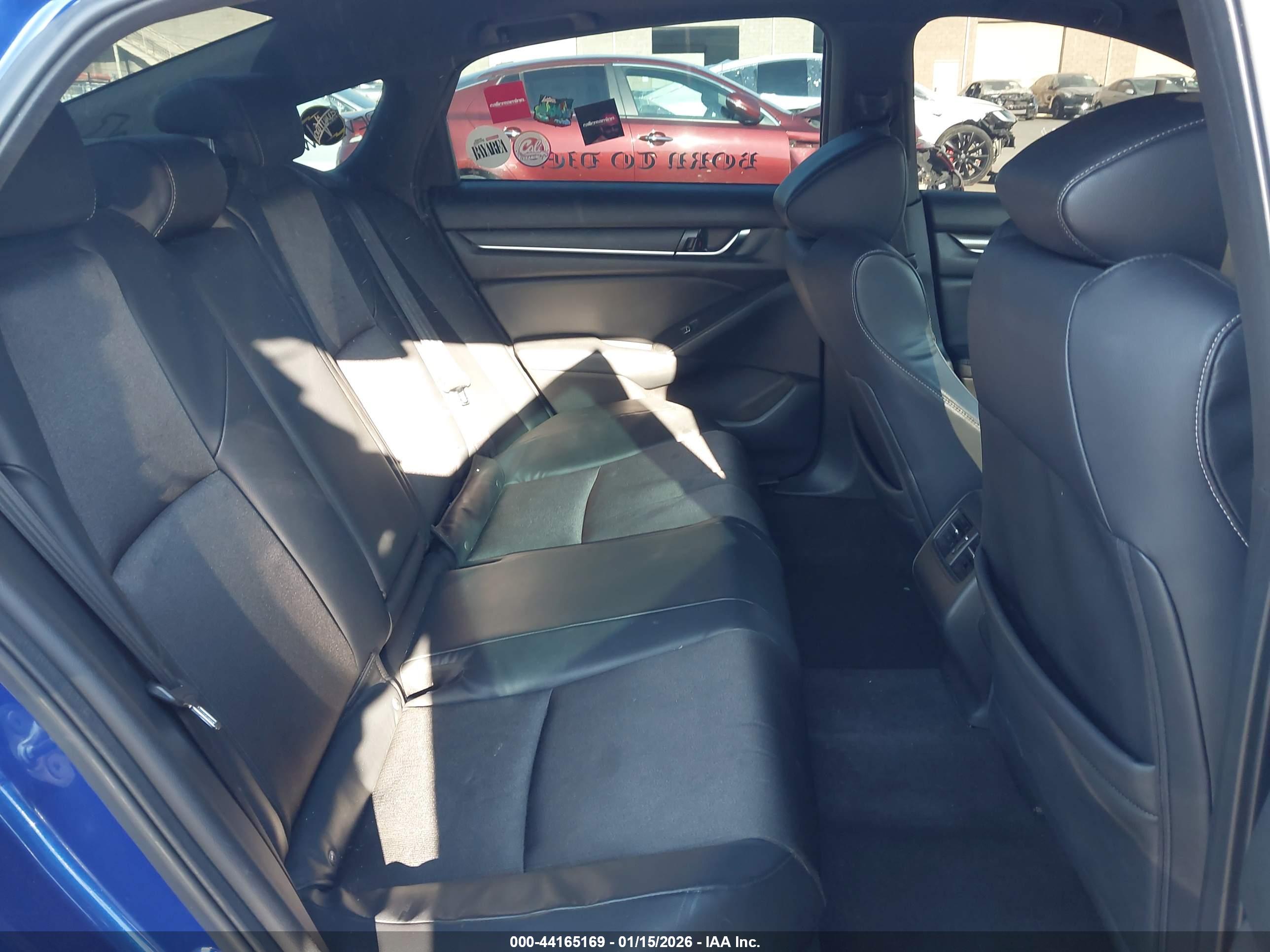 HONDA ACCORD image 8