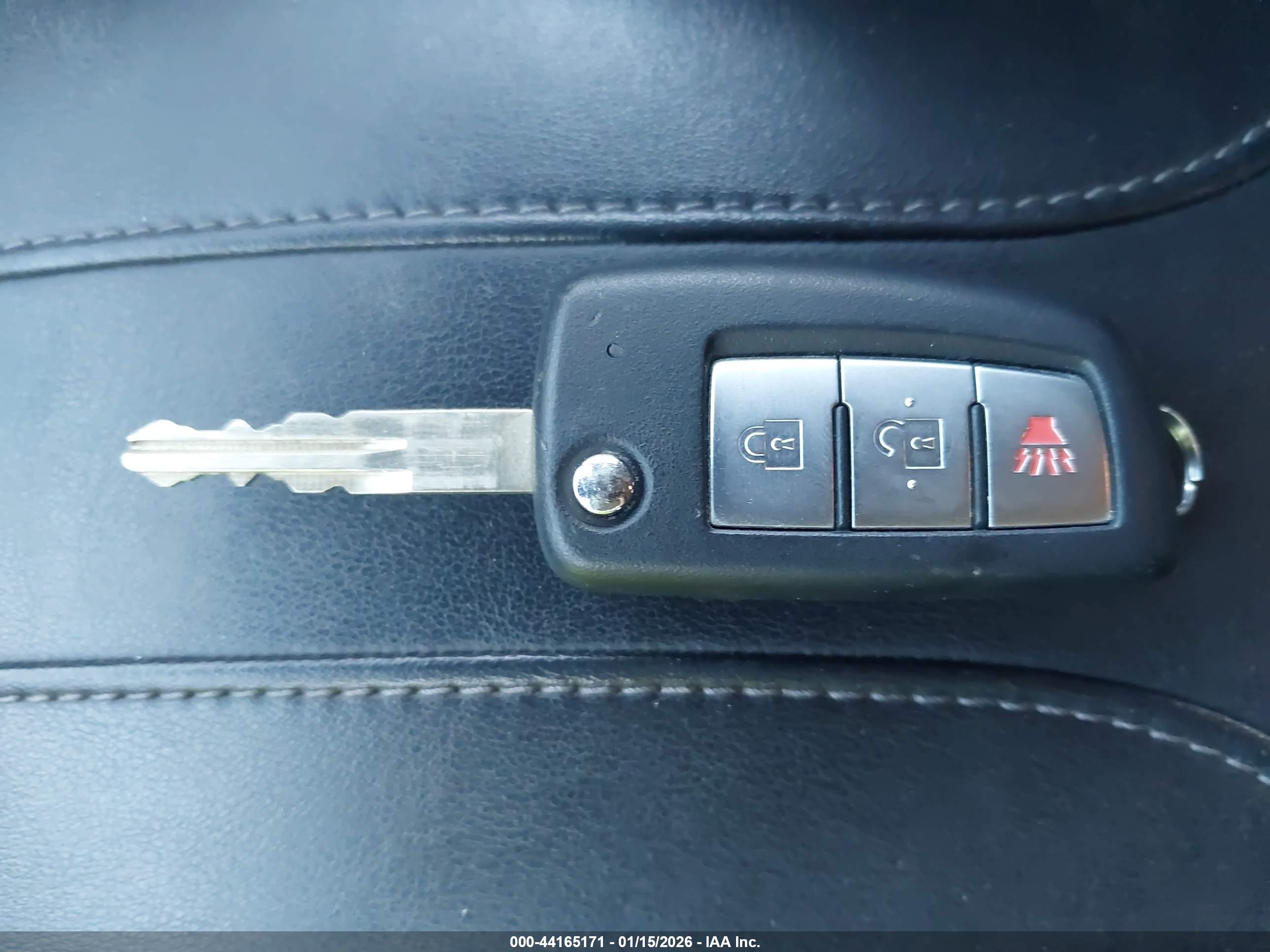 NISSAN ROGUE image 11