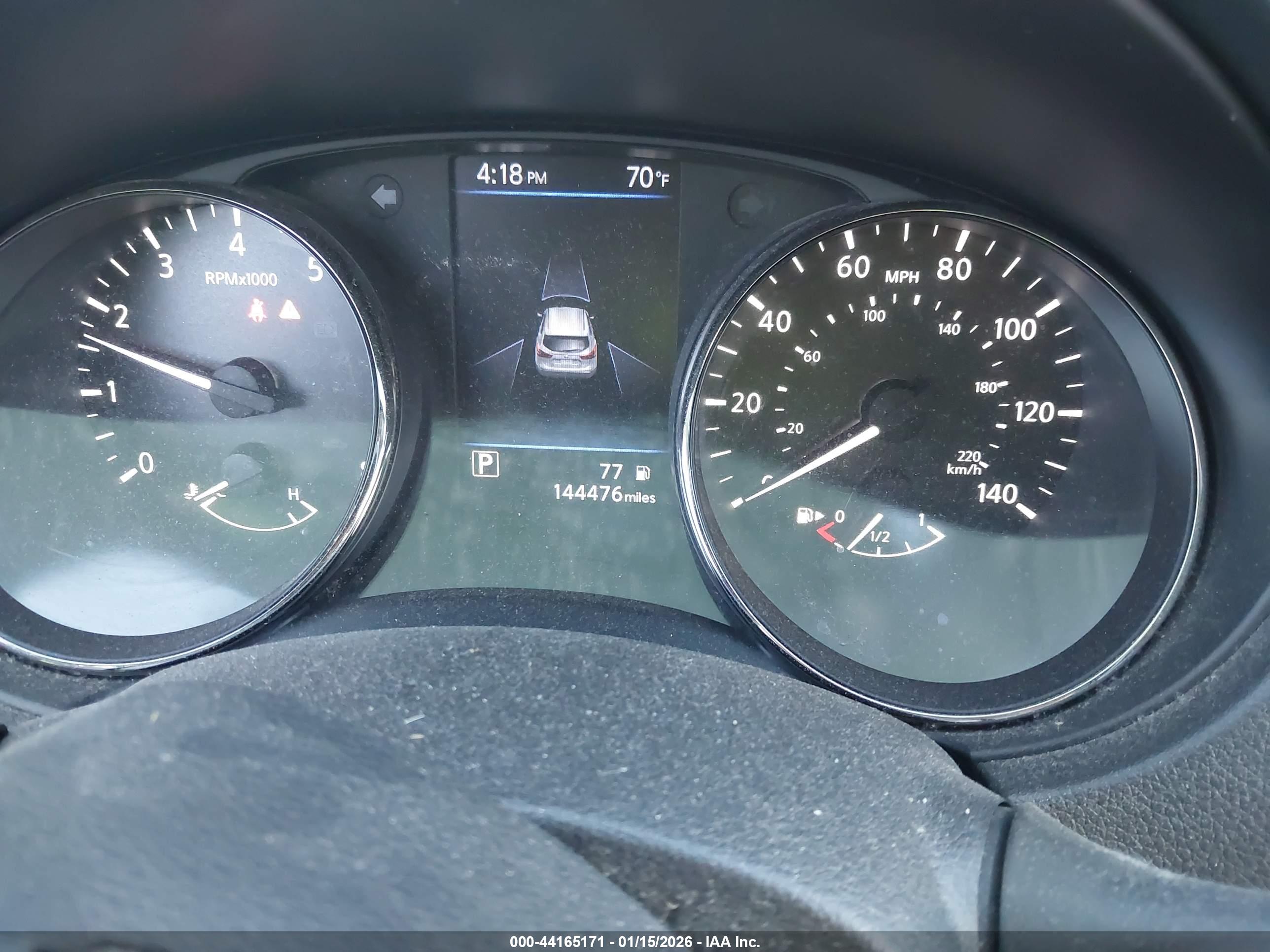 NISSAN ROGUE image 7