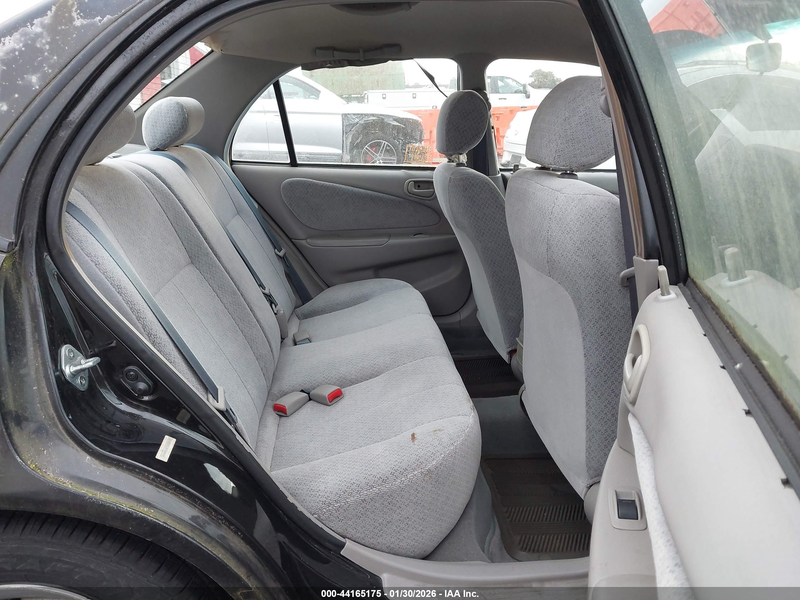 TOYOTA COROLLA image 8