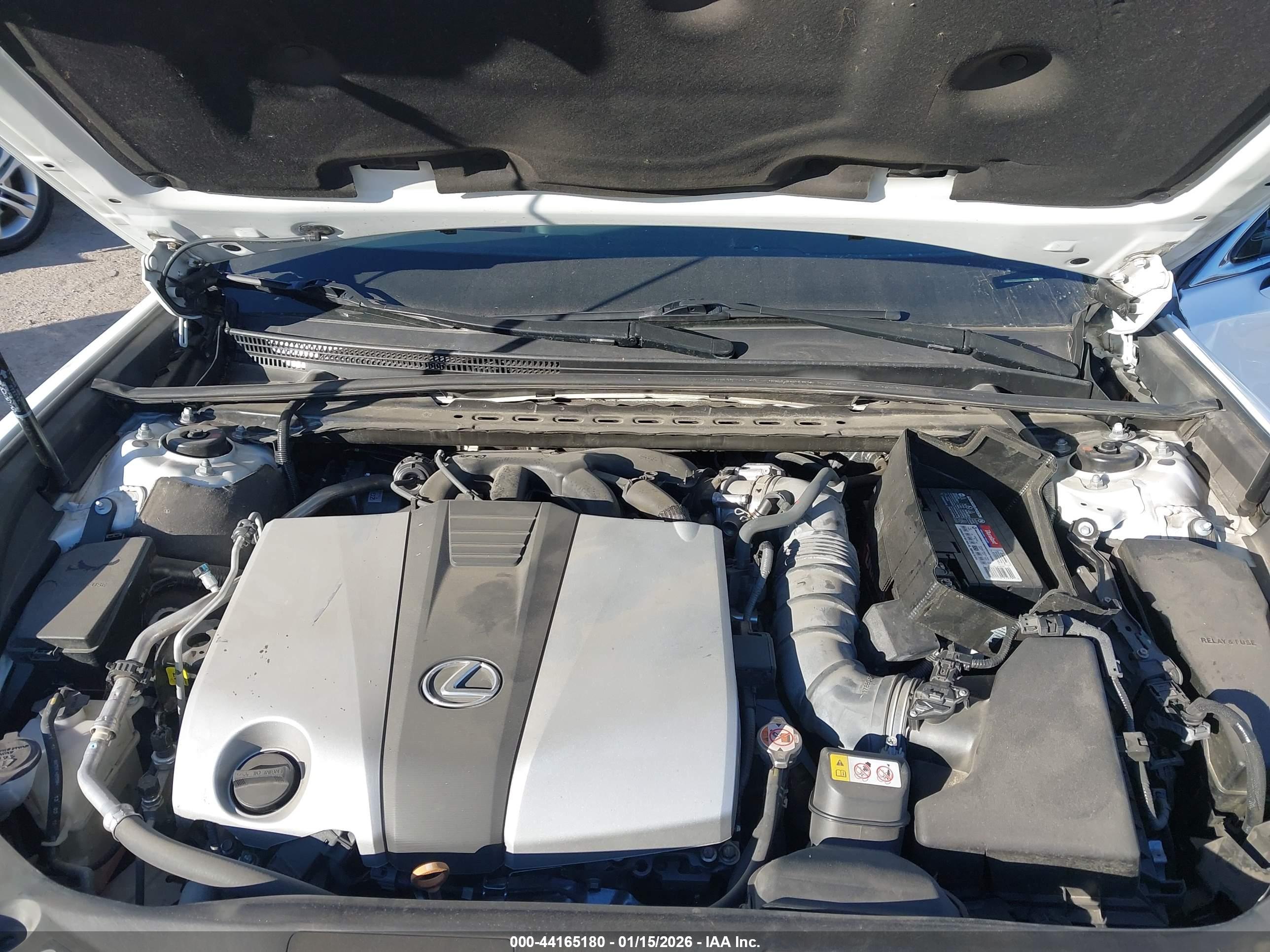 LEXUS ES image 10
