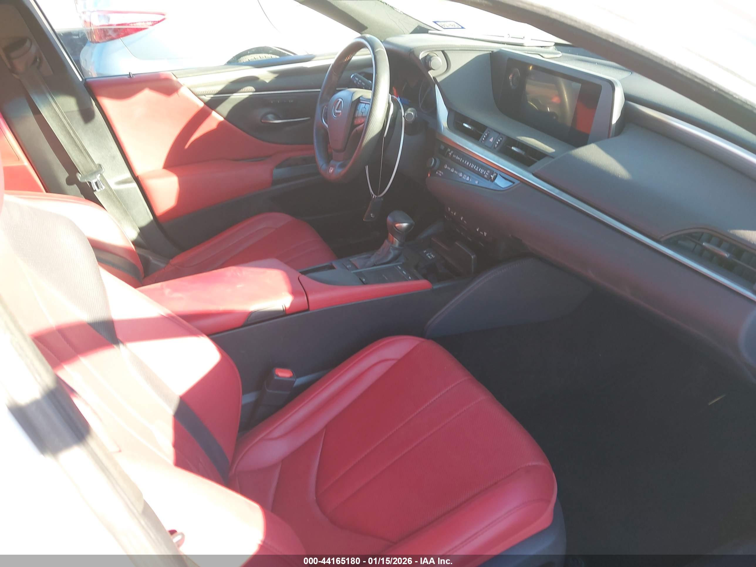 LEXUS ES image 5