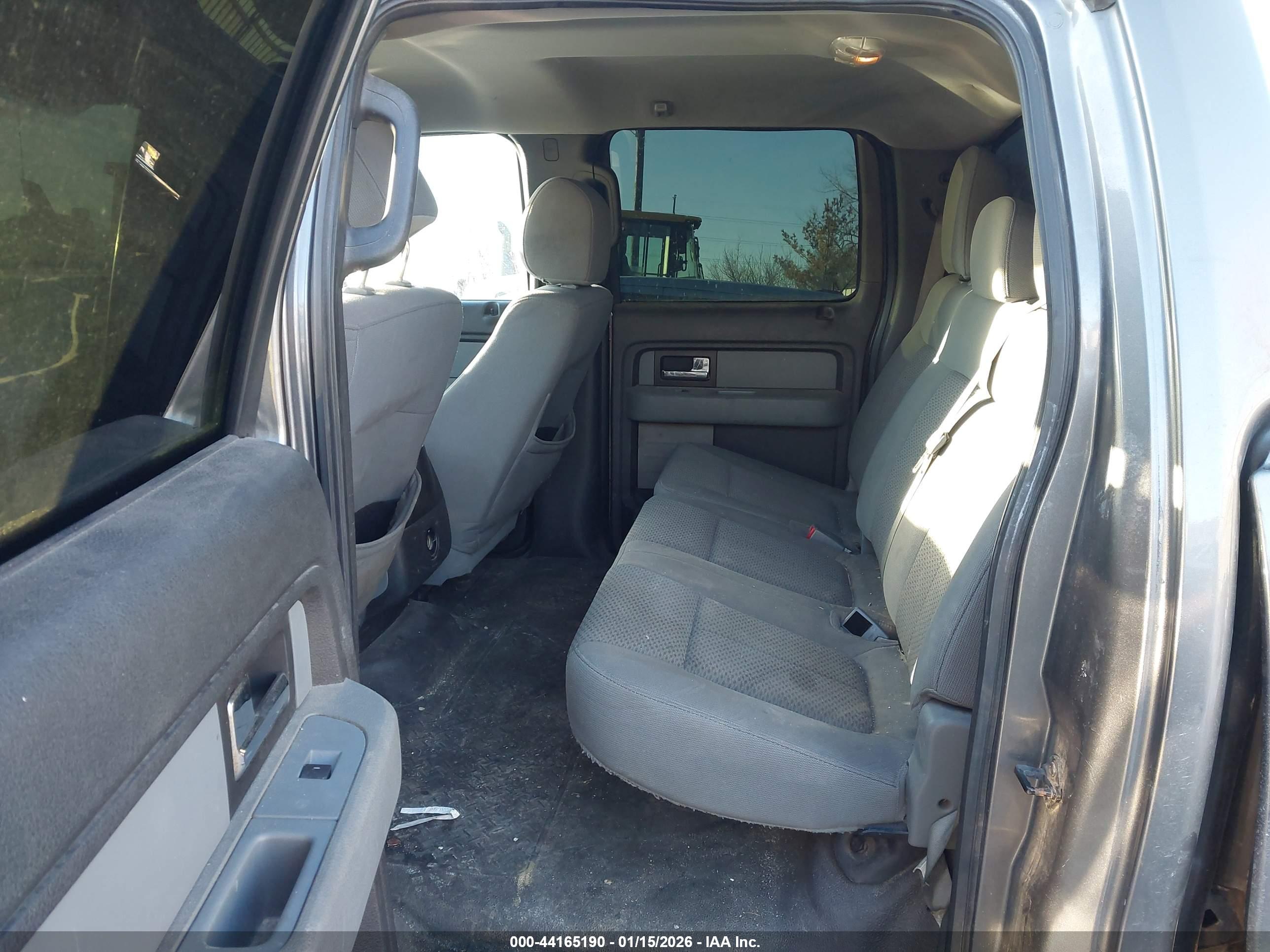 FORD F-150 image 8