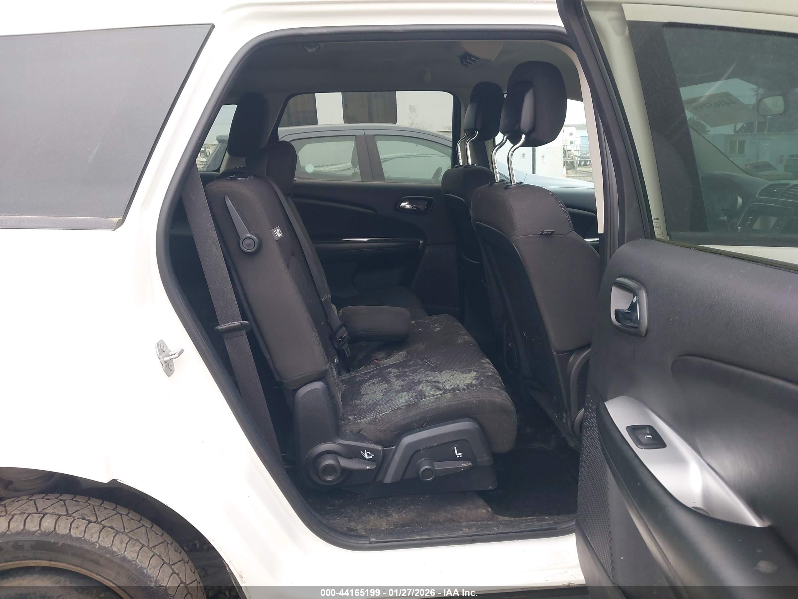 DODGE JOURNEY image 8