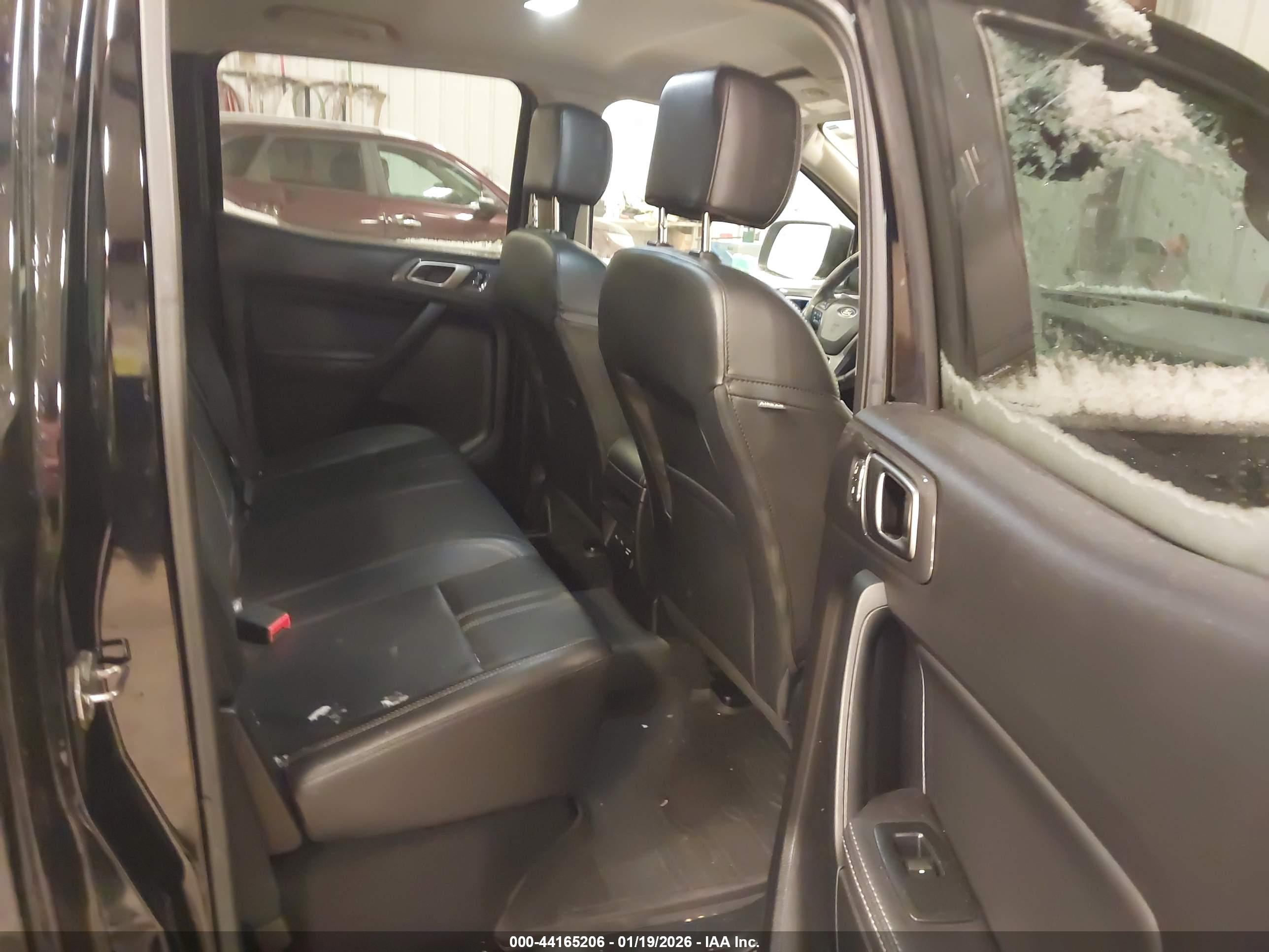FORD RANGER image 8