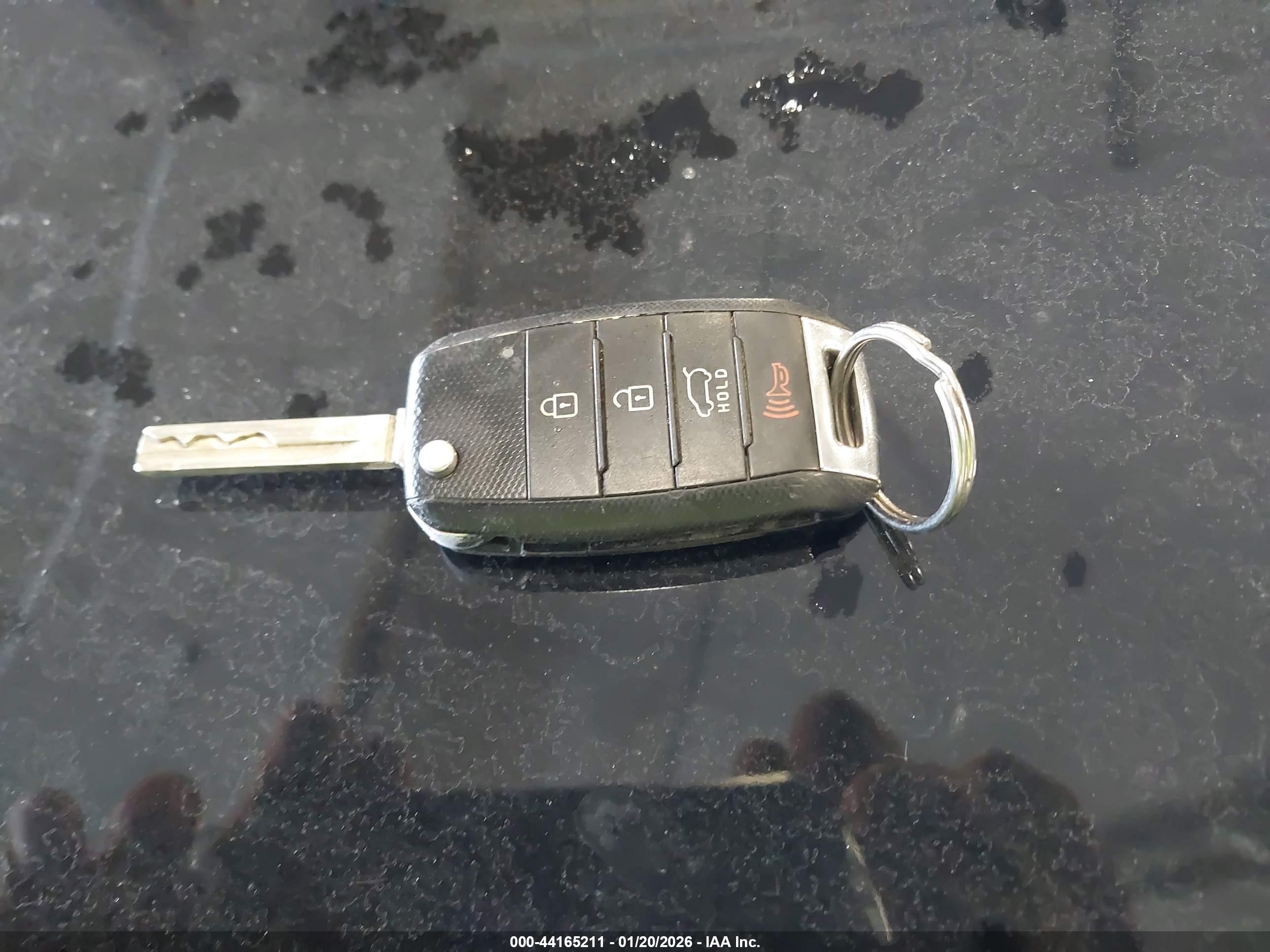 KIA SORENTO image 11