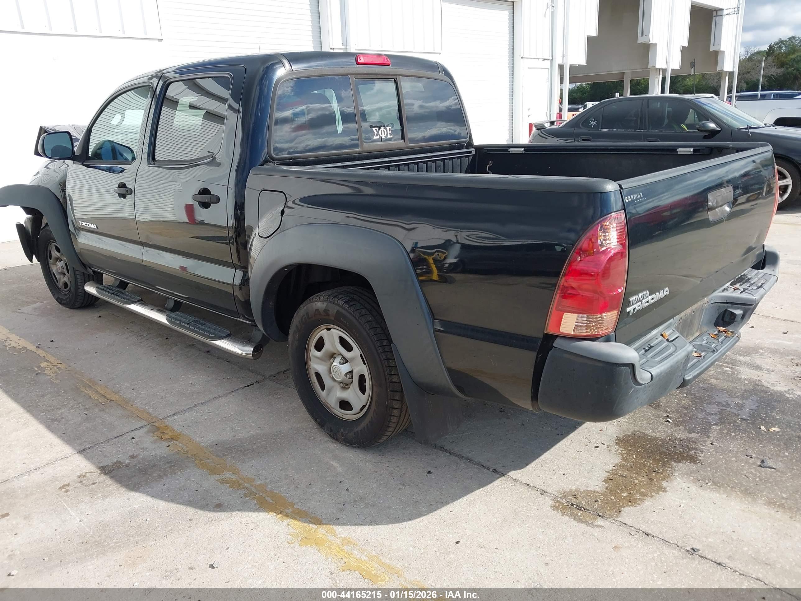 TOYOTA TACOMA image 3