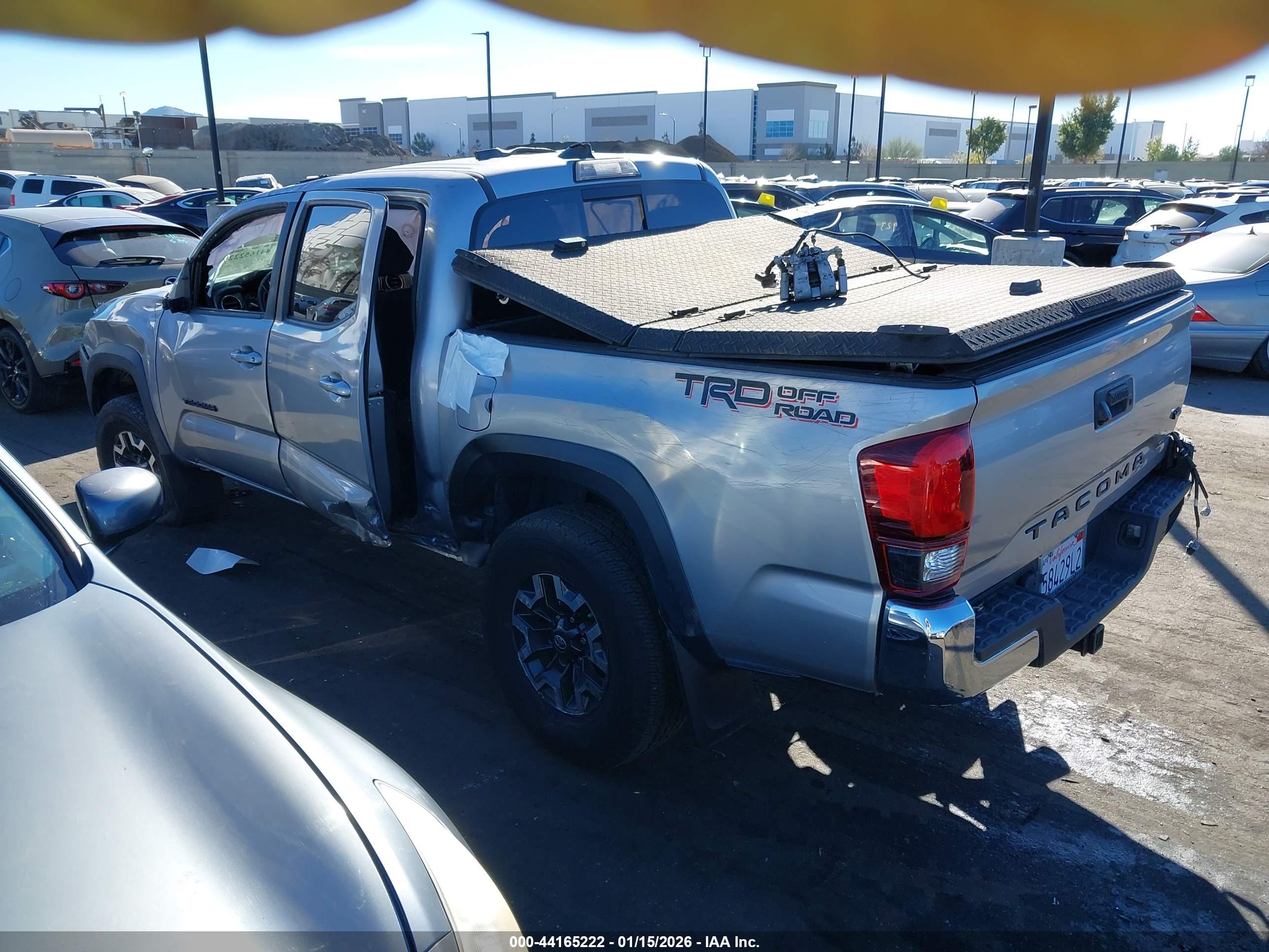 TOYOTA TACOMA image 3