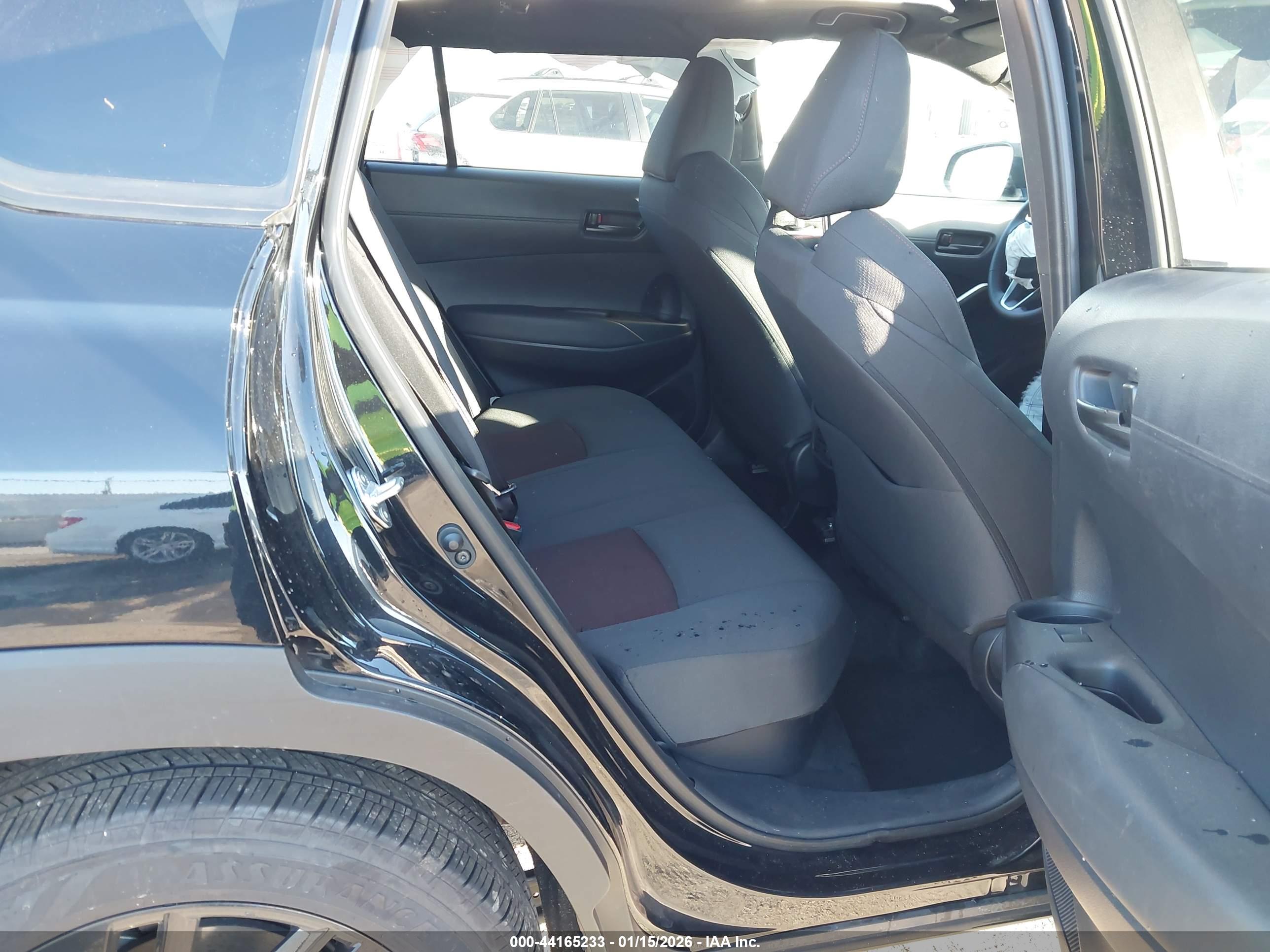 TOYOTA COROLLA image 8