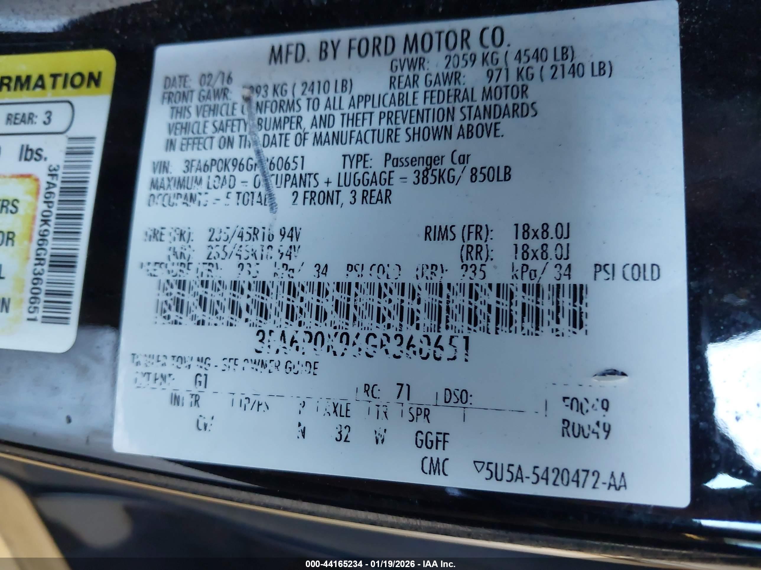 FORD FUSION image 9