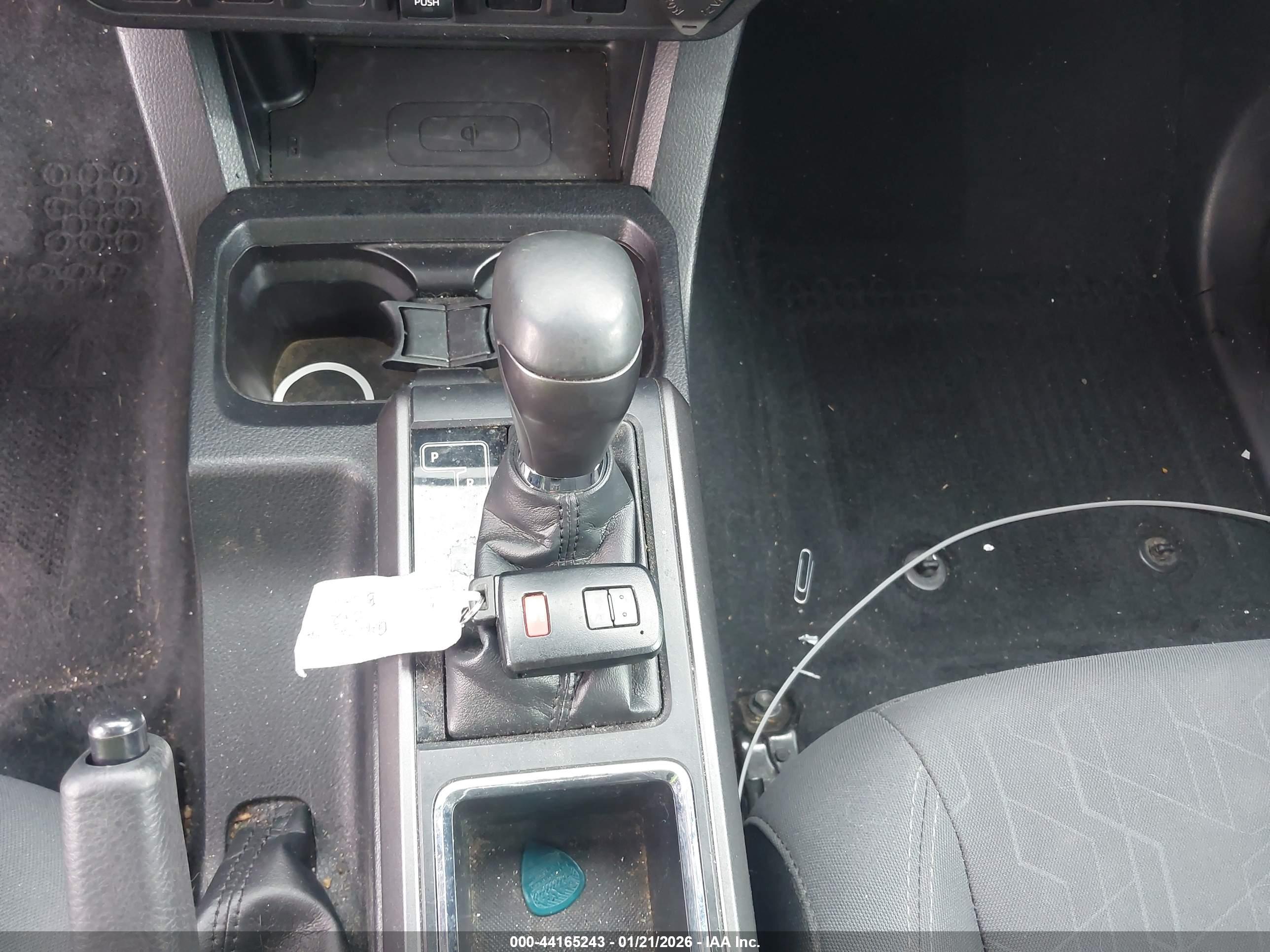 TOYOTA TACOMA image 11