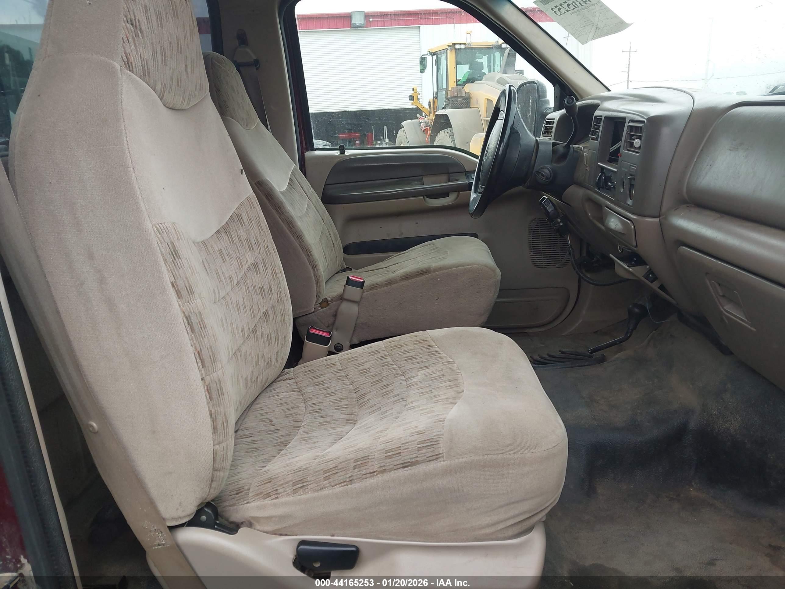 FORD F-350 image 8