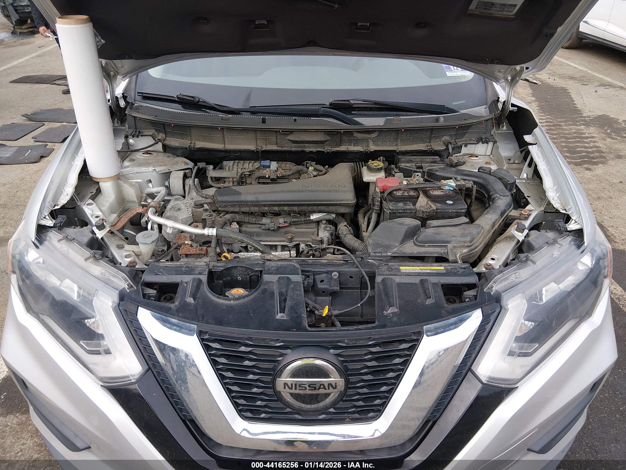 NISSAN ROGUE image 10