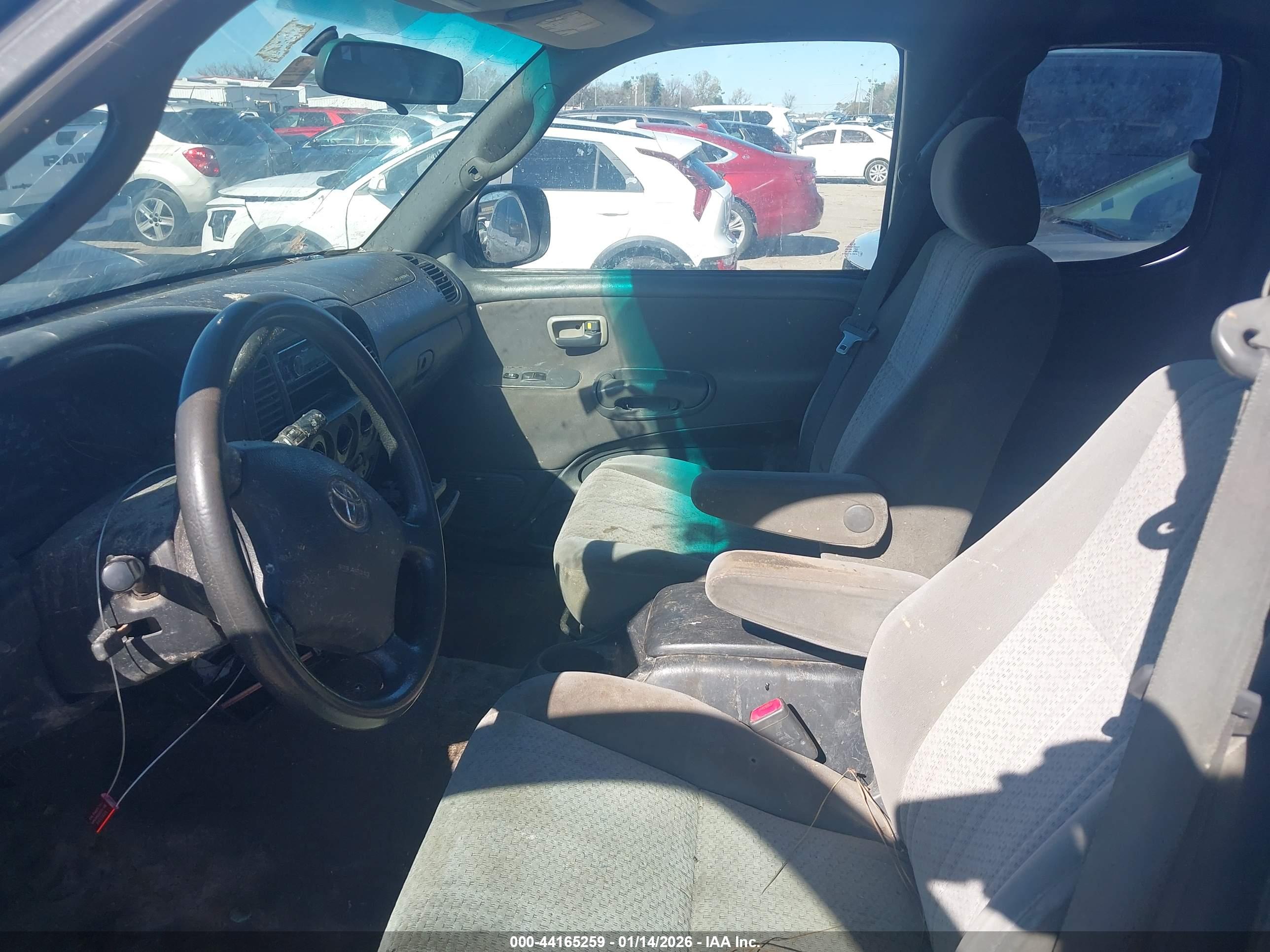 TOYOTA TUNDRA image 5