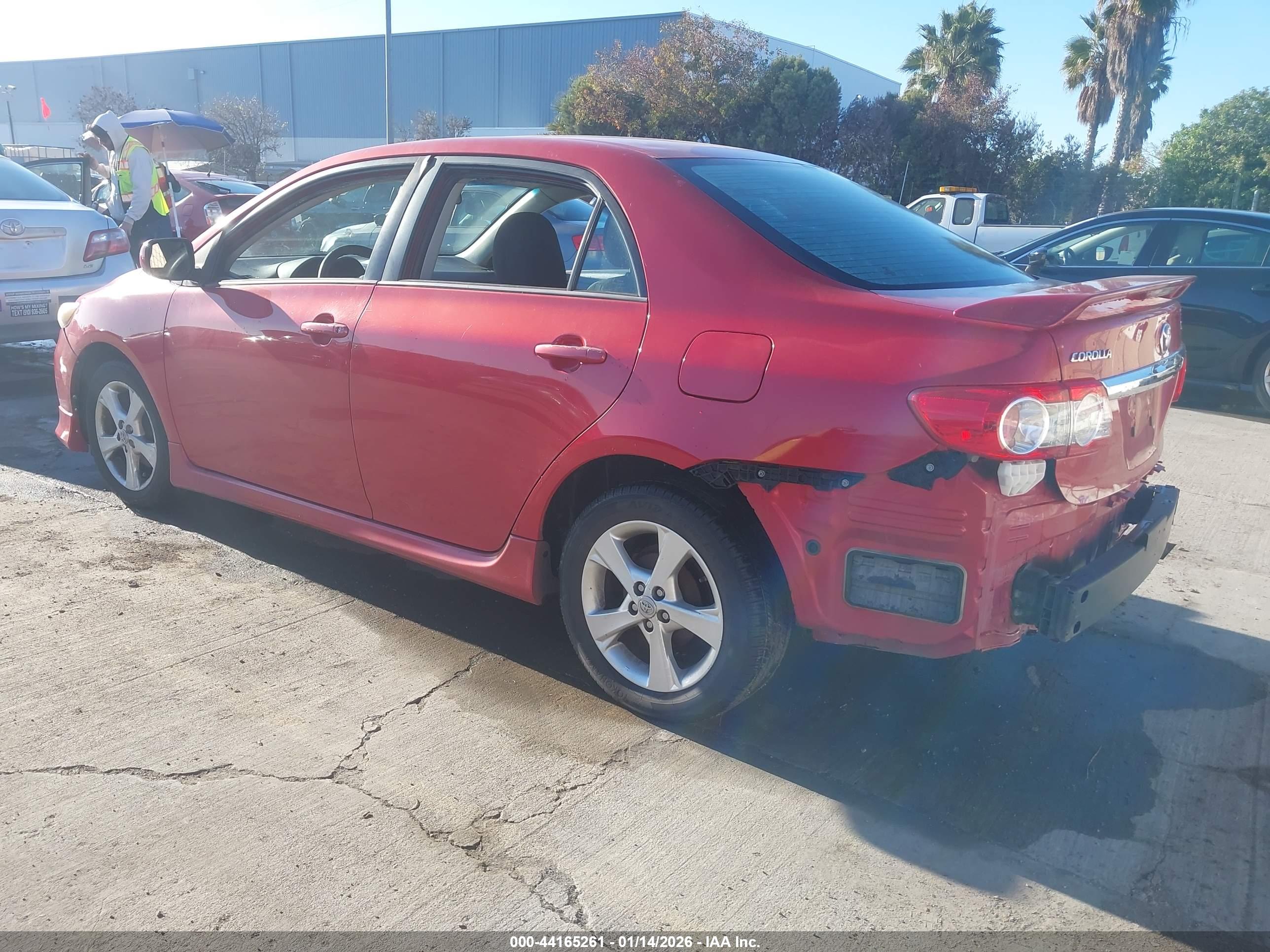 TOYOTA COROLLA image 3
