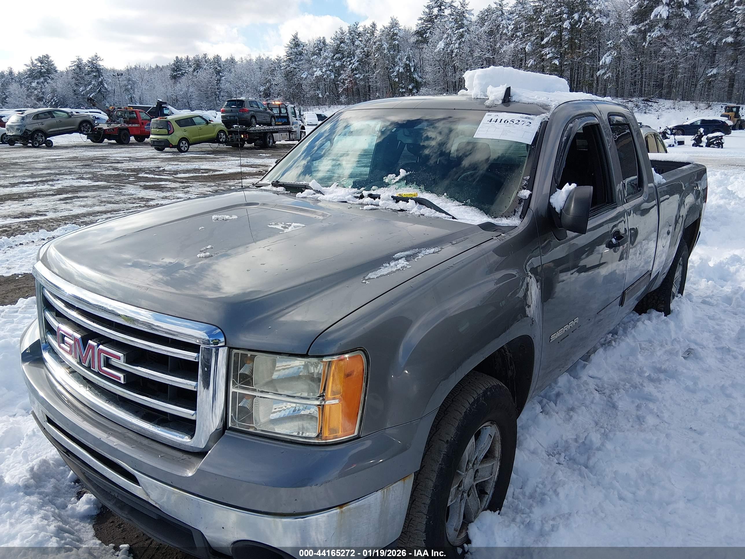 GMC SIERRA image 2