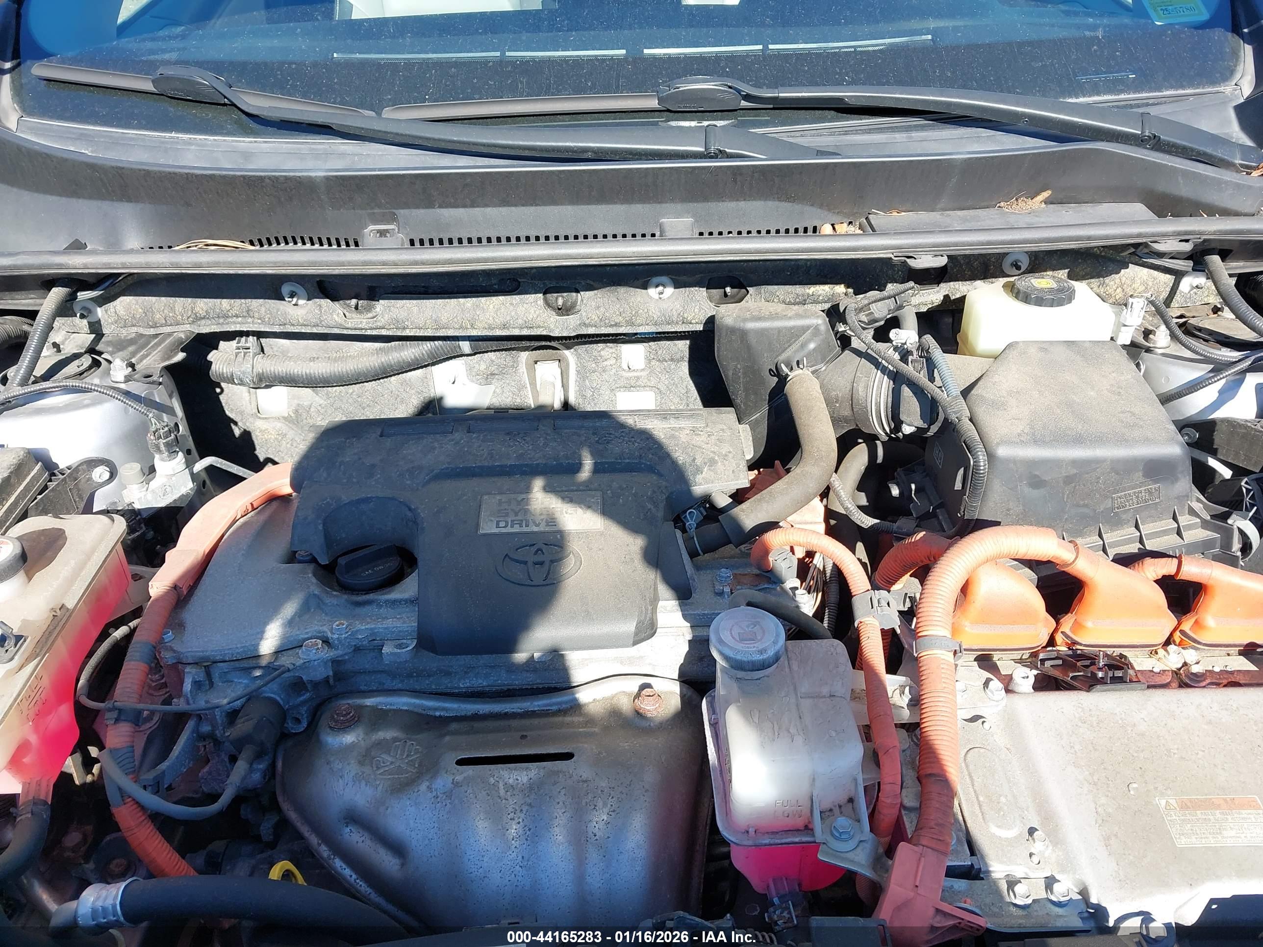 TOYOTA RAV4 image 10