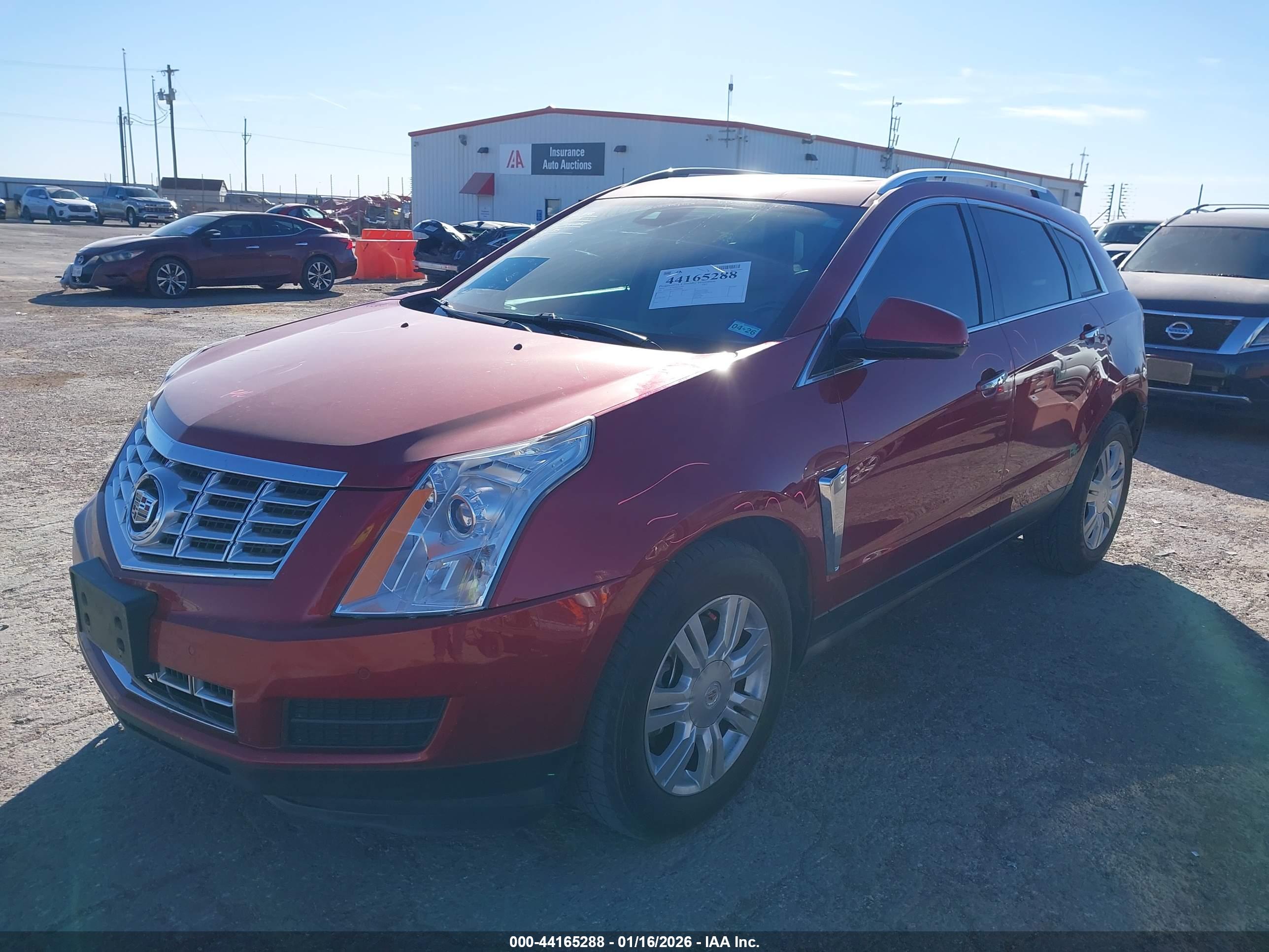 CADILLAC SRX image 2