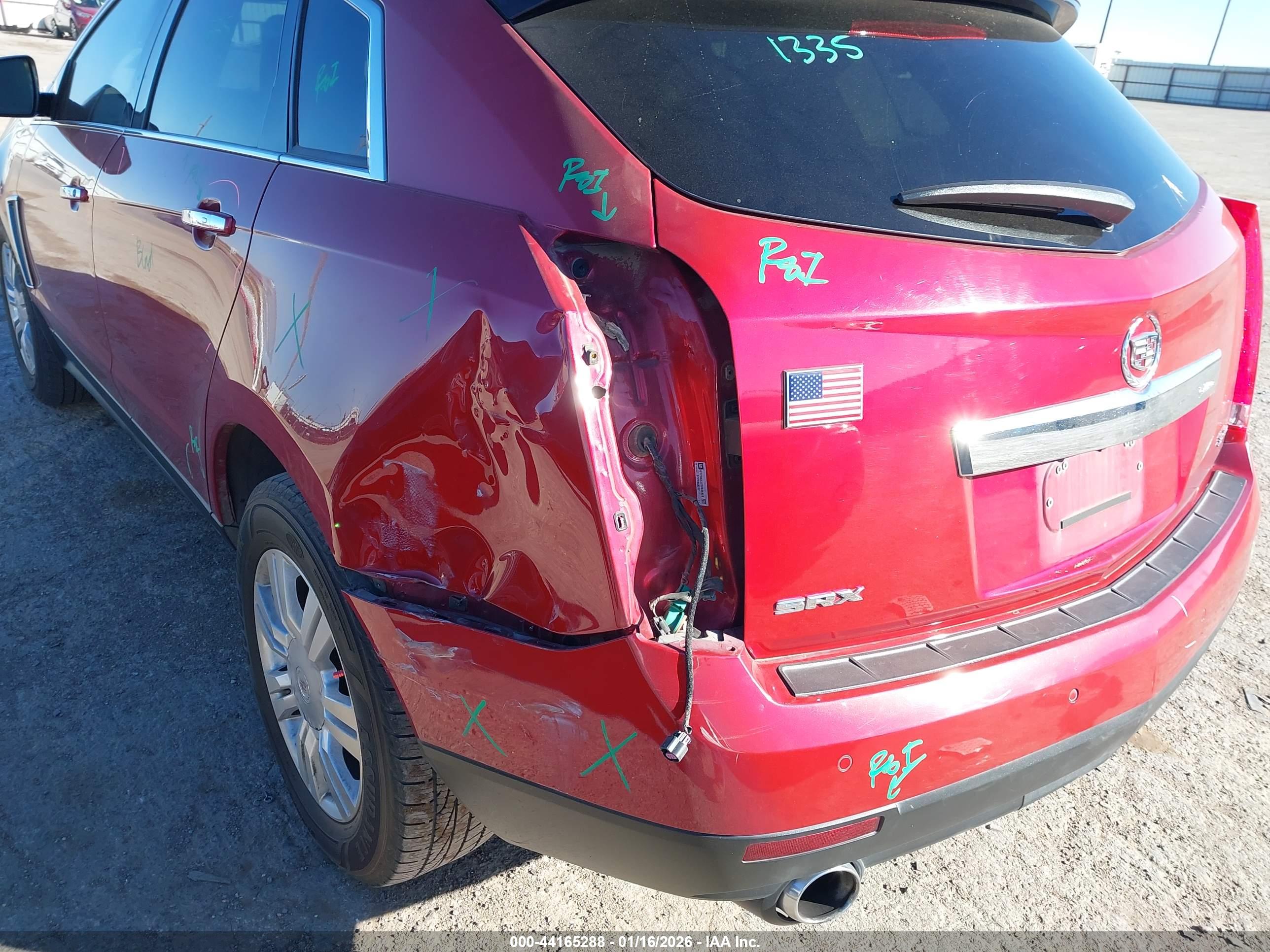 CADILLAC SRX image 6