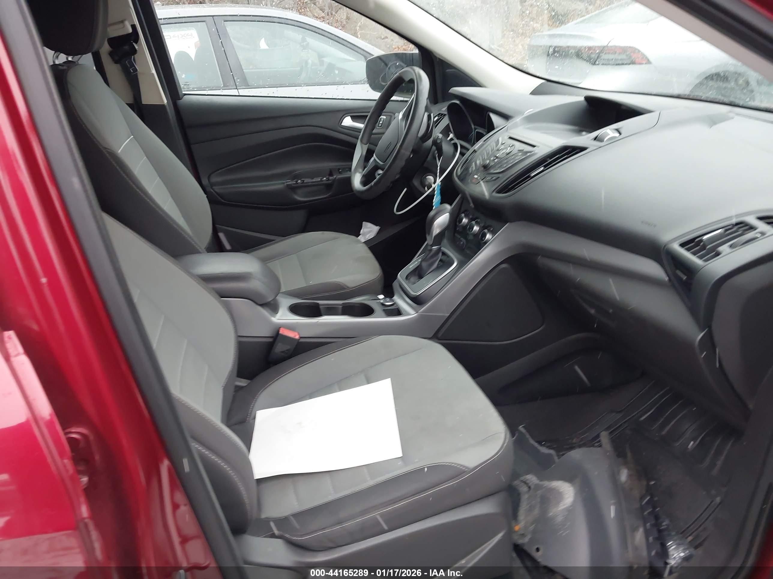 FORD ESCAPE image 5