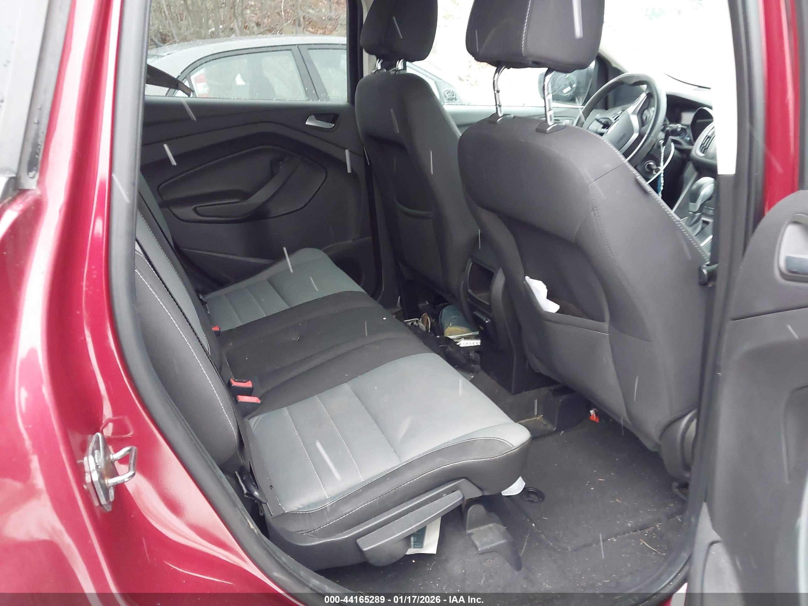 FORD ESCAPE image 8