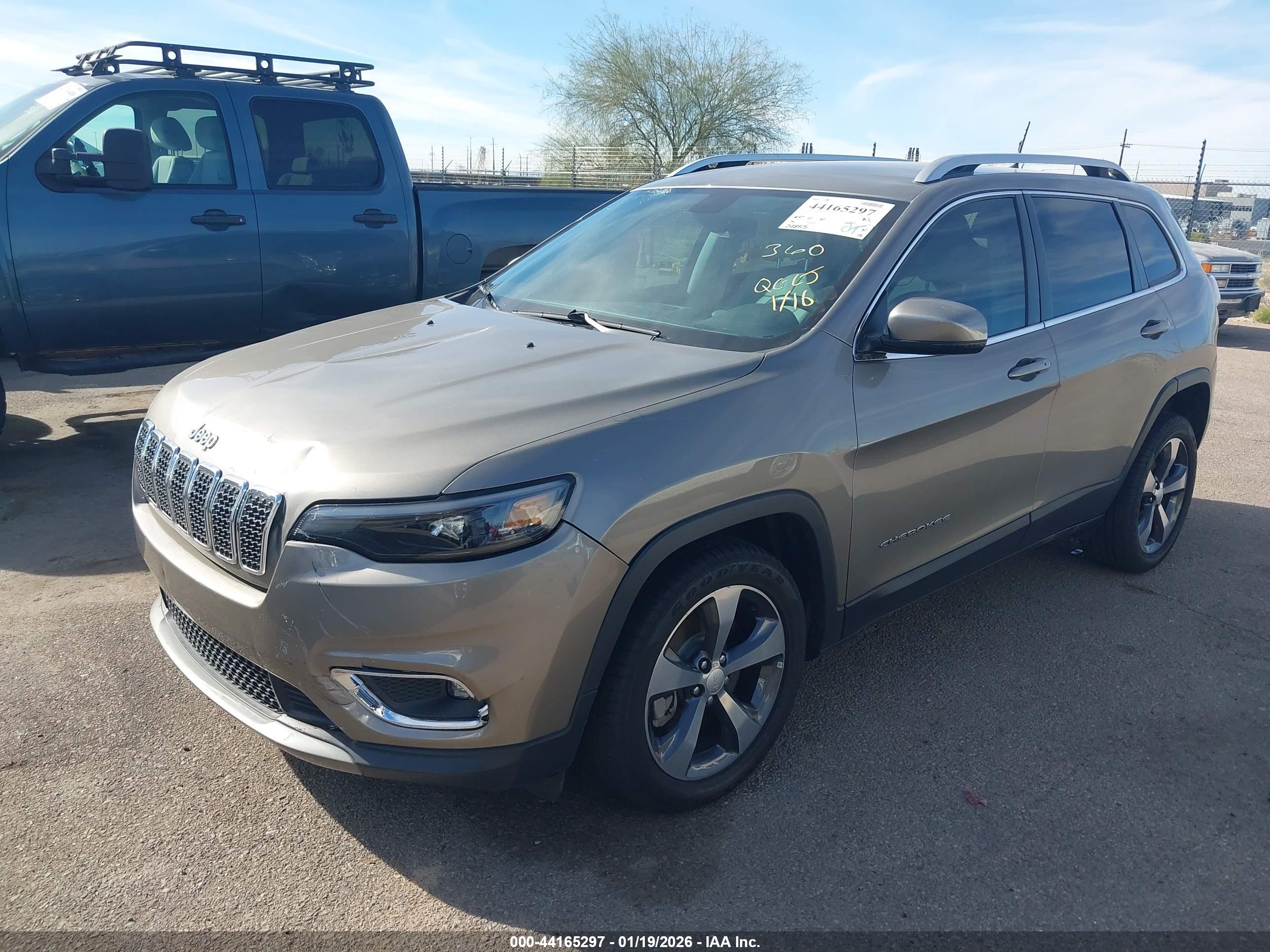 JEEP CHEROKEE image 2