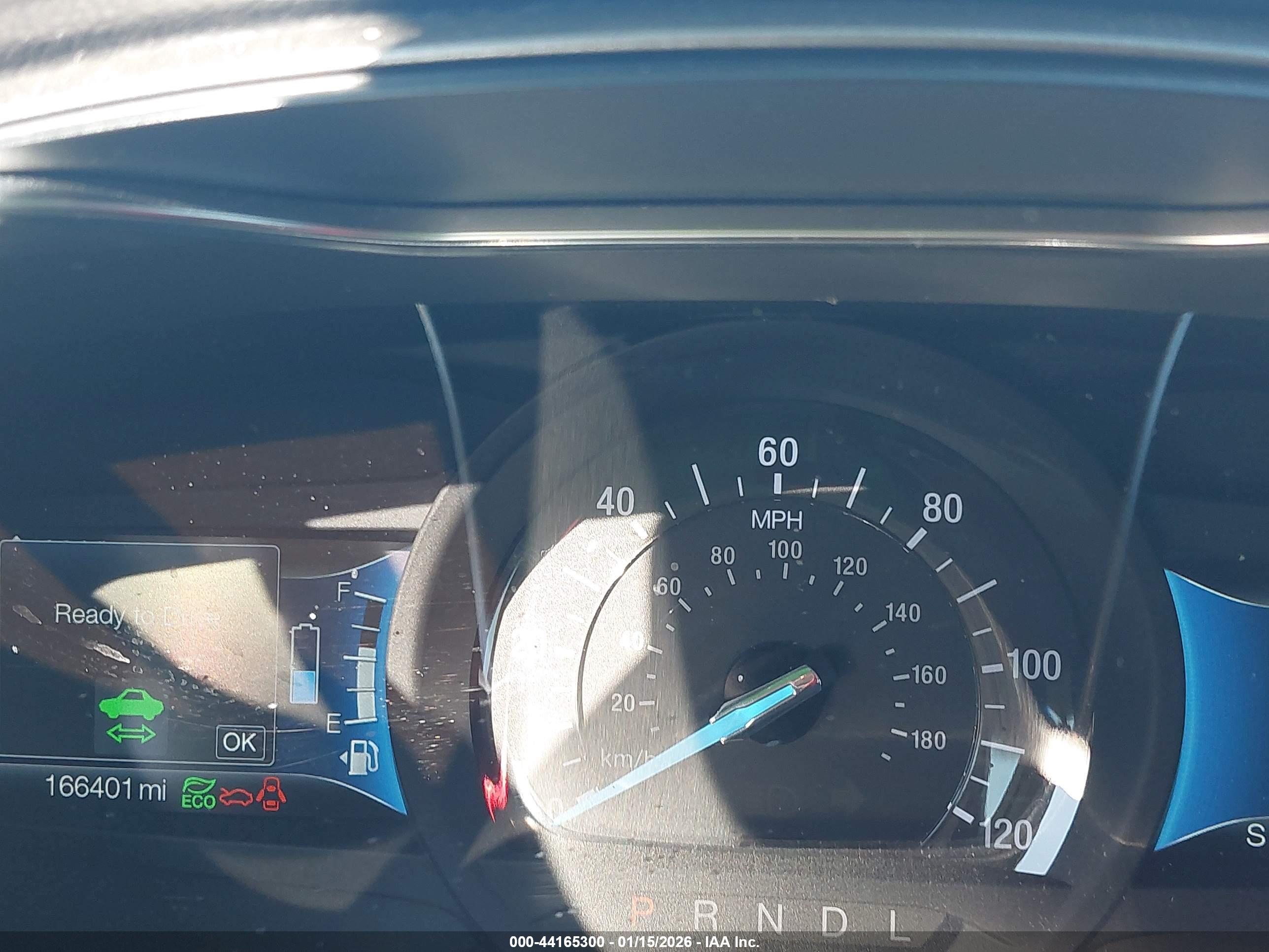 FORD FUSION image 7